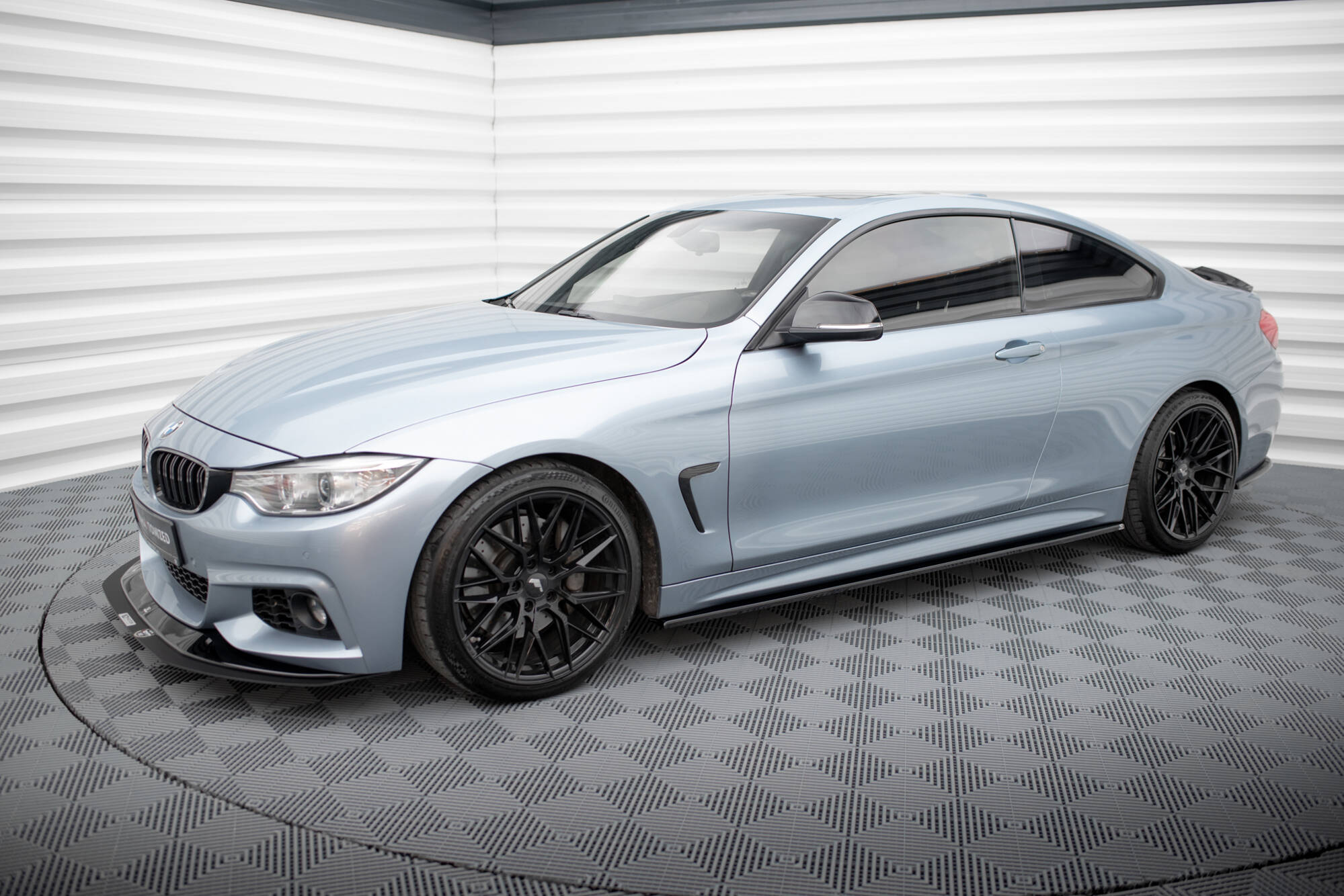 Street+ Seitenschweller Leisten passend für BMW 4er Coupe / Gran Coupe / Cabrio M-Paket F32 / F36 / F33 schwarz Hochglanz