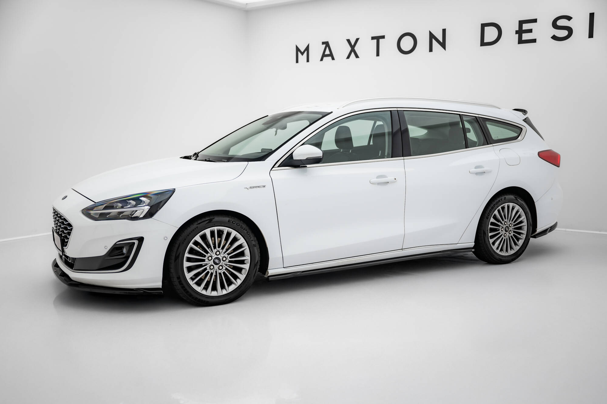 Street+ Seitenschweller Leisten passend für Ford Focus Vignale Mk4 schwarz Hochglanz