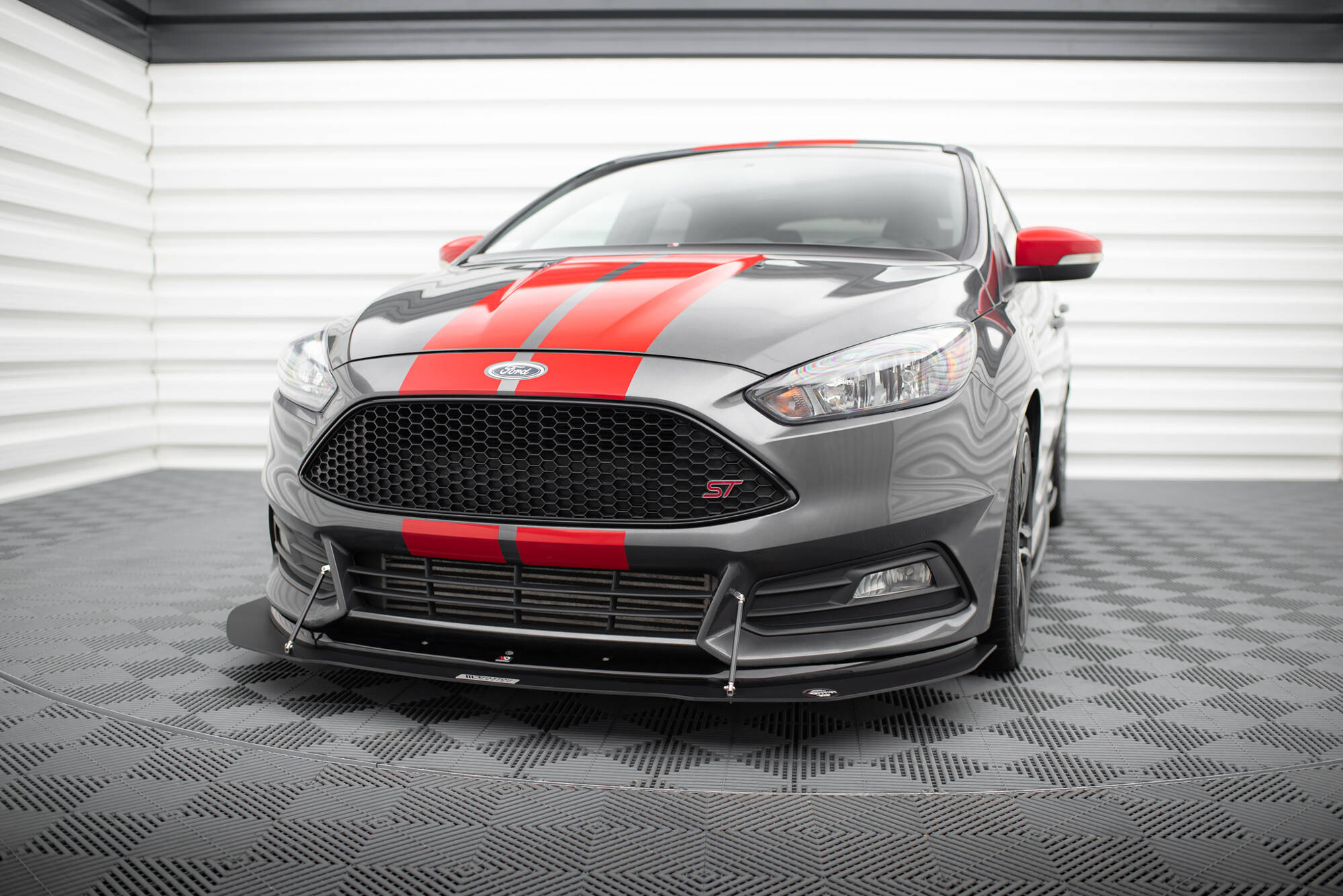 Hybrid Front Ansatz V.1 für Ford Focus ST Mk3 FL