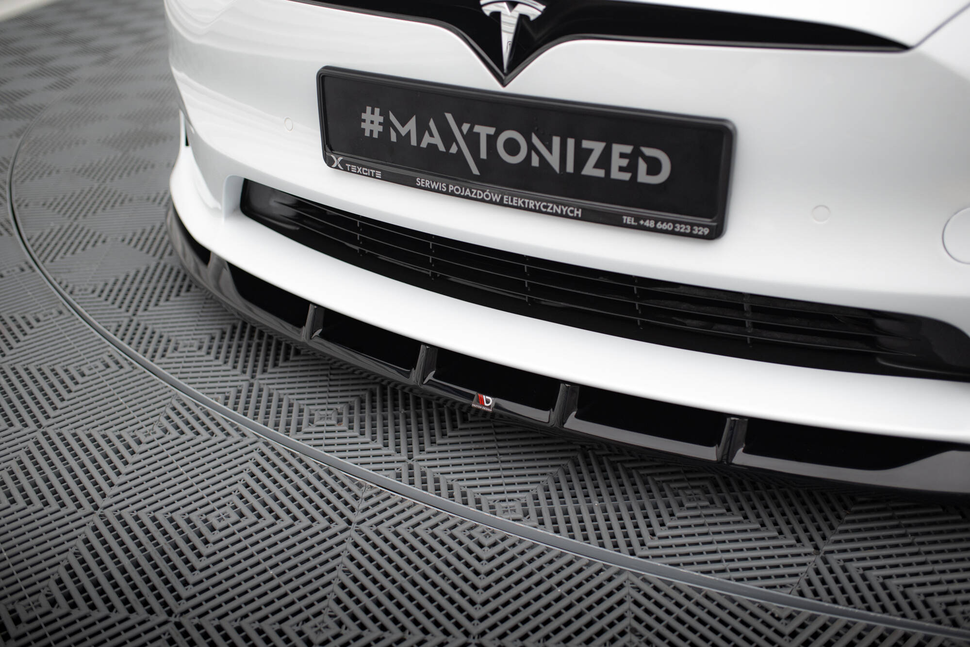 Frontlippe V.3 passend für Tesla Model S Plaid Mk1 FL schwarz Hochglanz