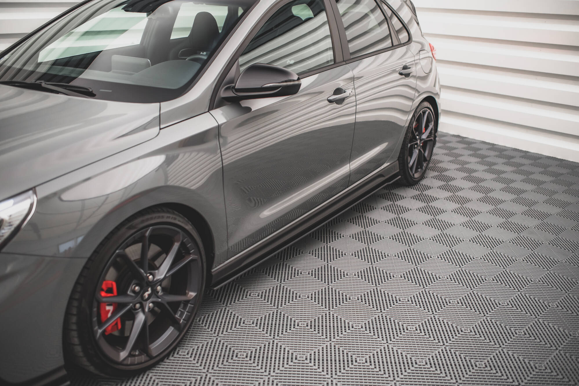 Street Pro Seitenschweller Leisten V.2 passend für Hyundai I30 N rot