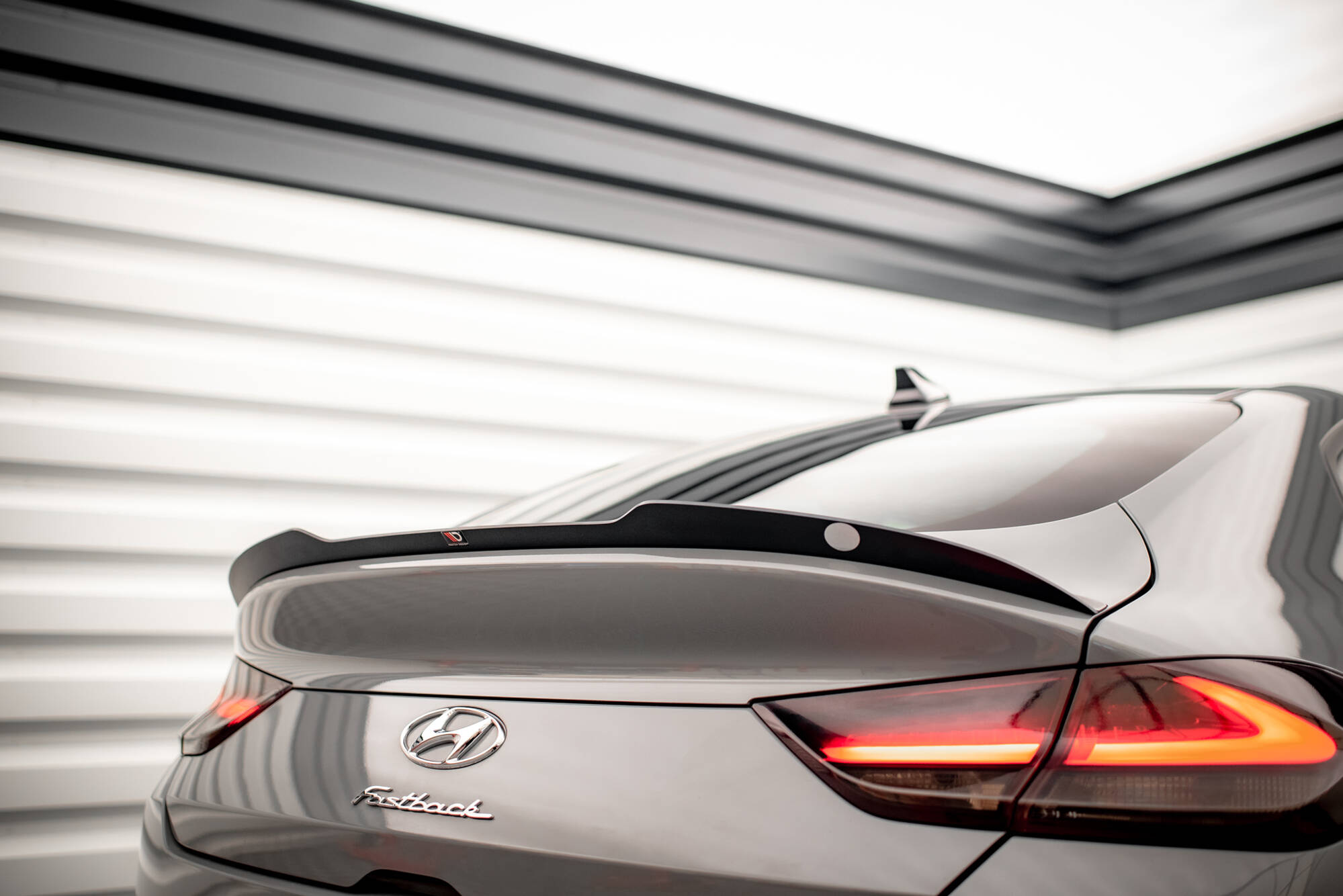 Heck Spoiler Aufsatz Abrisskante passend für Hyundai I30 Fastback N-Line Mk3 schwarz Hochglanz
