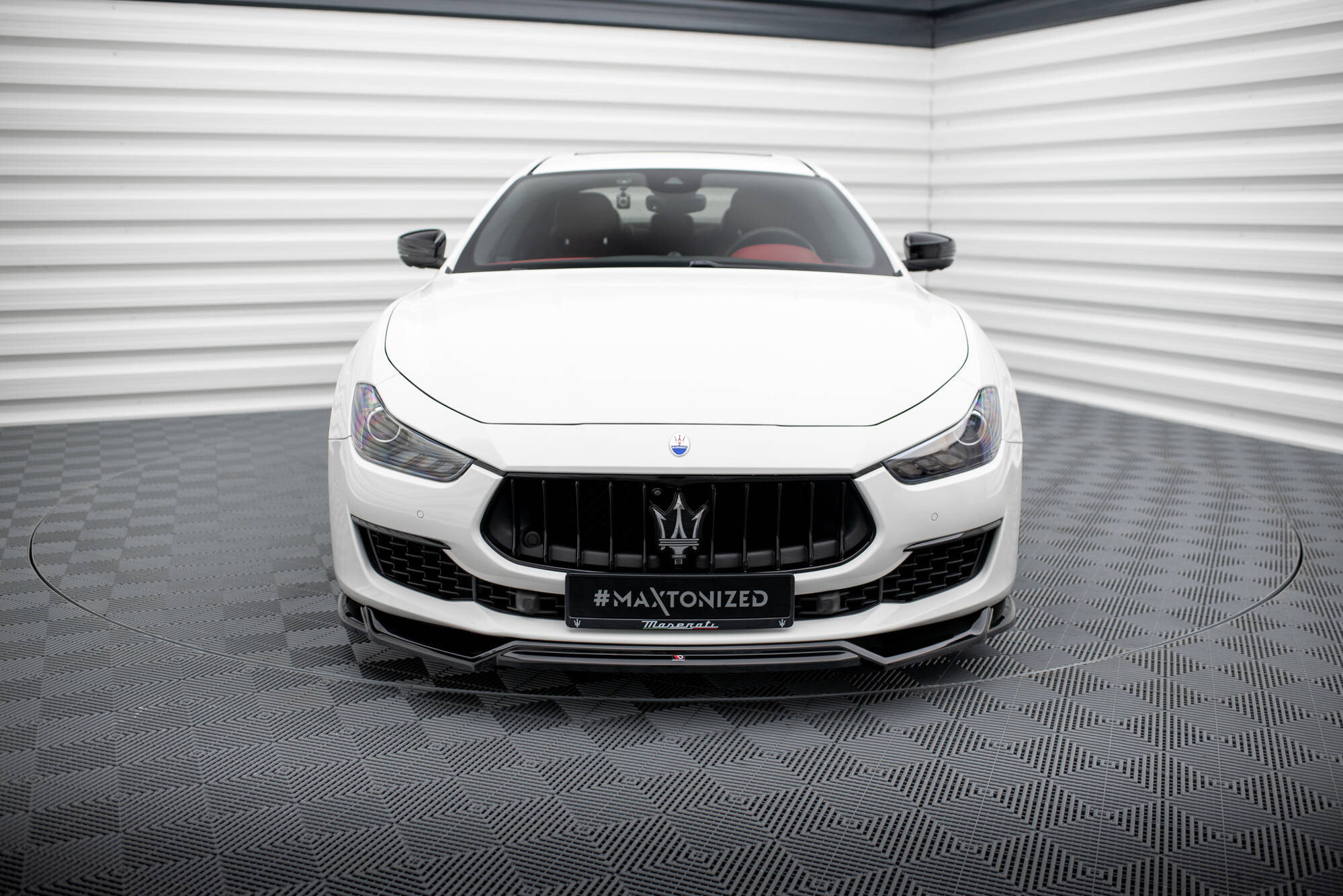 Frontlippe V.2 passend für Maserati Ghibli Mk3 FL schwarz Hochglanz