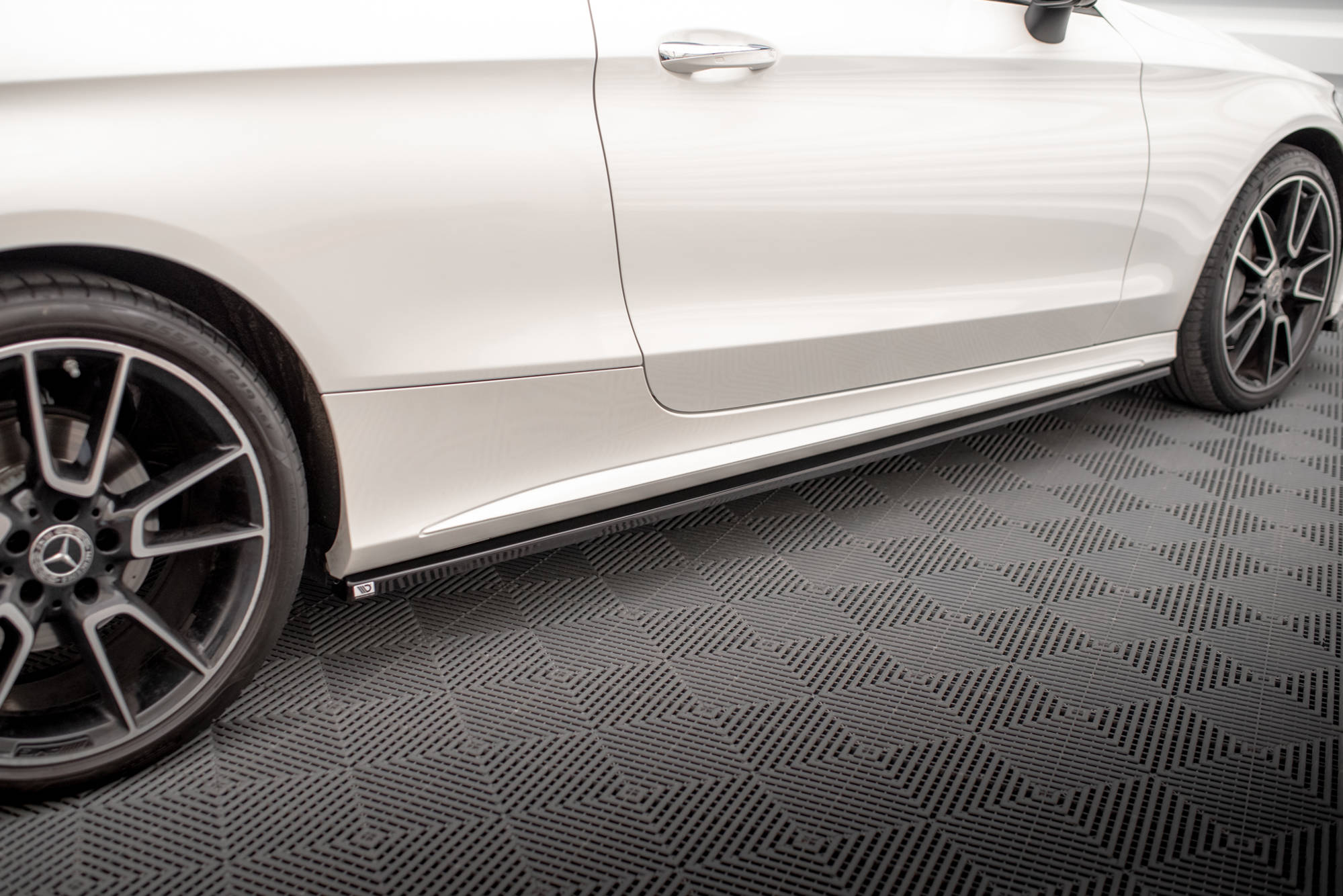 Street+ Seitenschweller Leisten passend für Mercedes C Coupe AMG-Line C205 FL schwarz Hochglanz