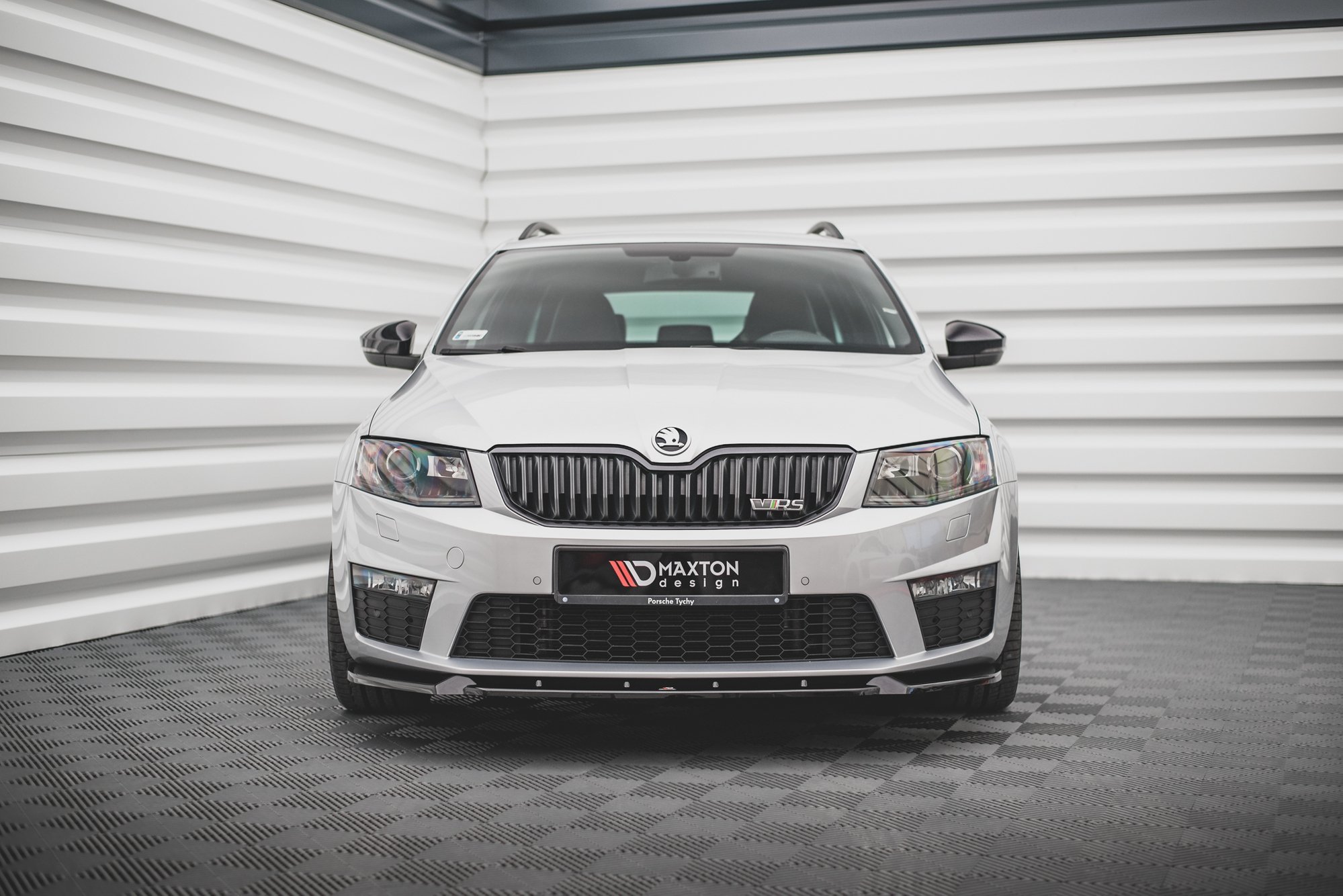 Street+ Spoilerlippe Front Ansatz V.3 passend für Skoda Octavia RS Mk3 schwarz Hochglanz