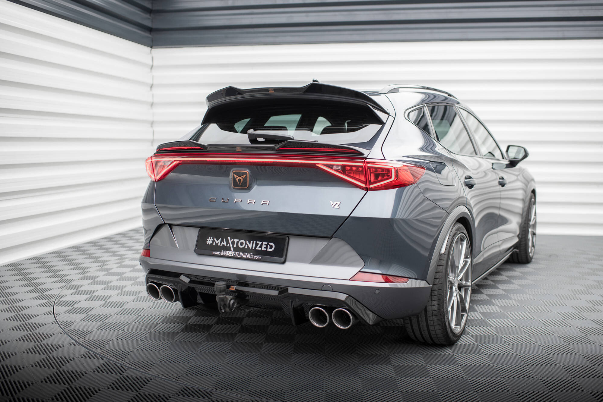Heckansatz Diffusor V.3 passend für CUPRA Formentor VZ Mk1 / Mk1 FL schwarz Hochglanz