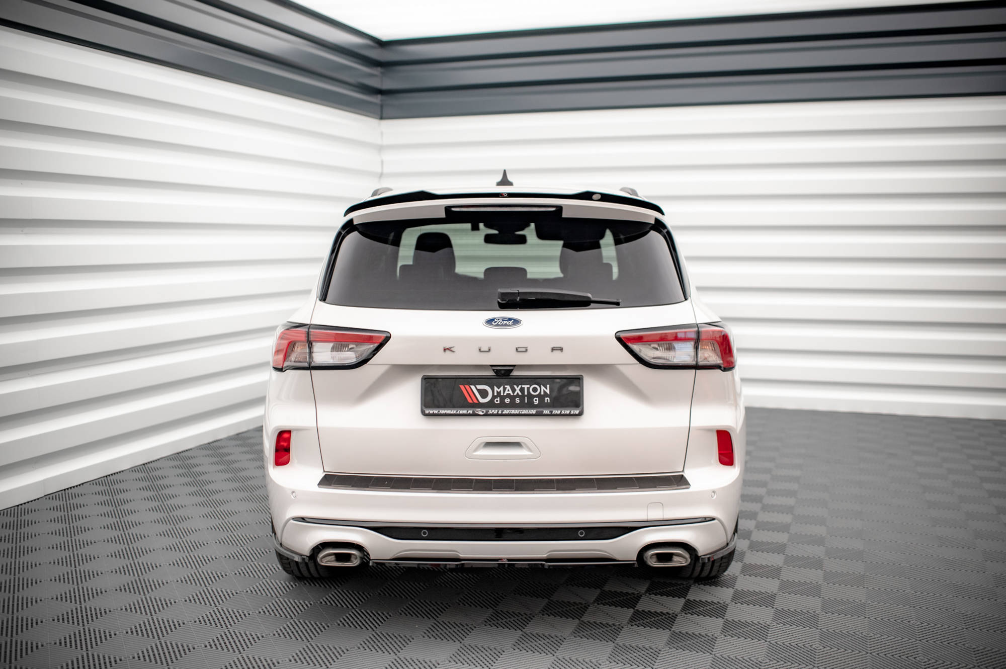 Street+ Mittlerer Diffusor Heck Ansatz passend für Ford Kuga ST-Line Mk3 schwarz Hochglanz