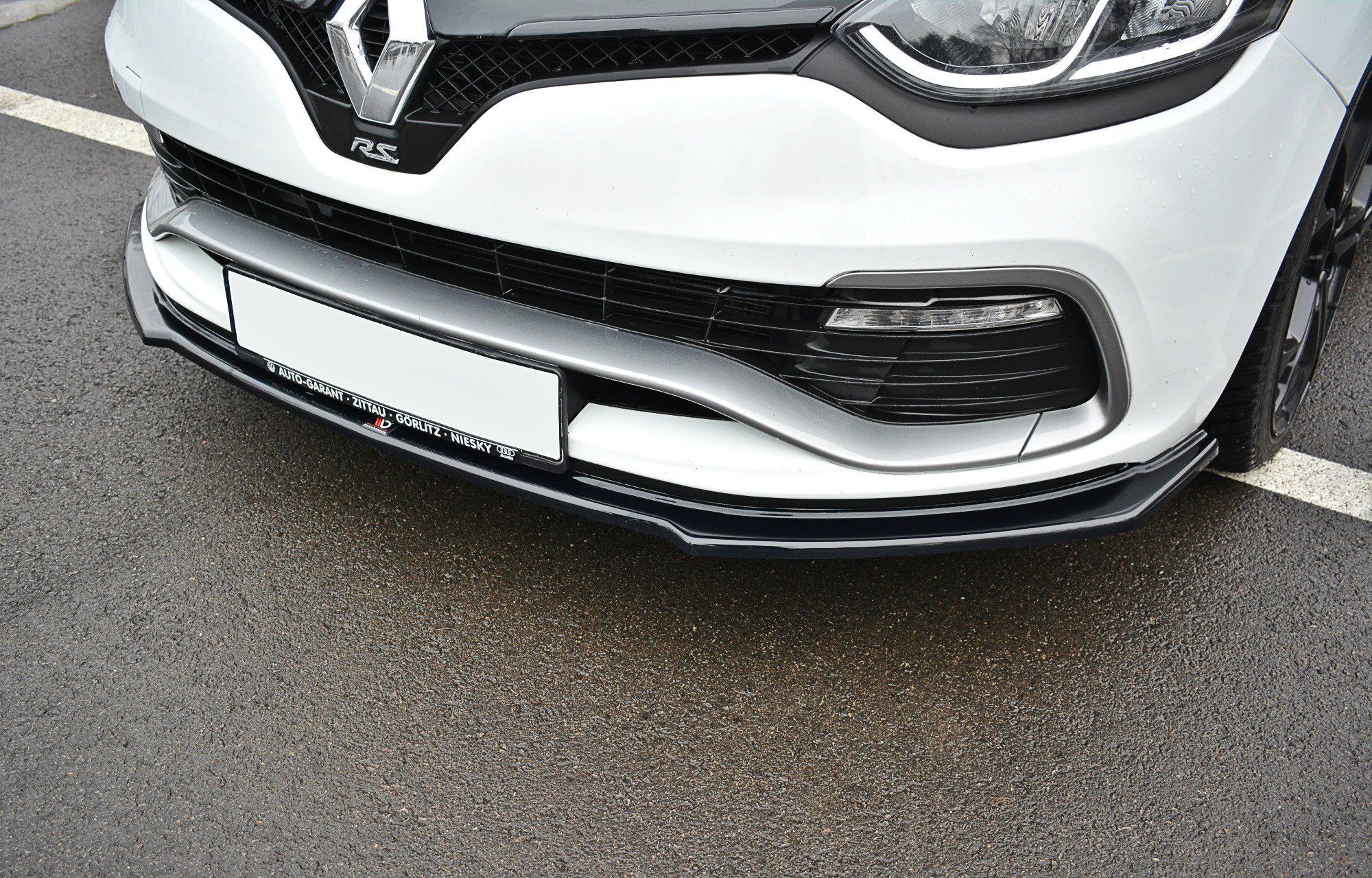 Front Ansatz für Renault Clio Mk4 RS schwarz Hochglanz