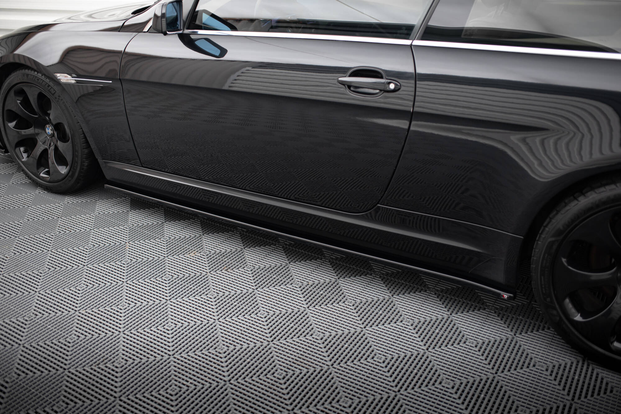 Seitenschweller Ansatz für BMW M6 E63 schwarz Hochglanz