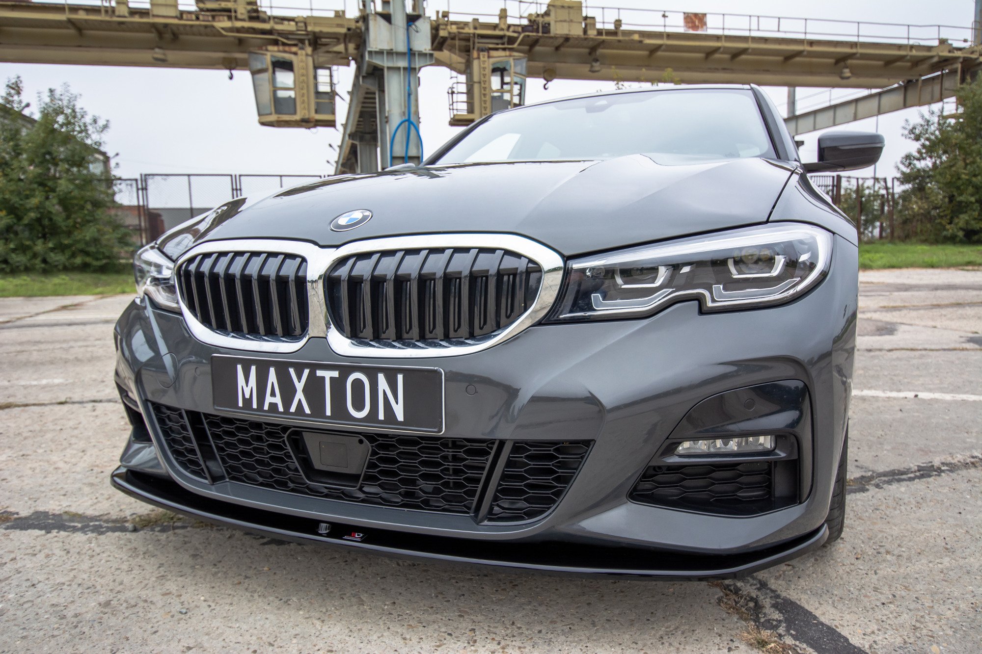Front Ansatz V.3 für BMW 3er M-Paket G20 schwarz Hochglanz