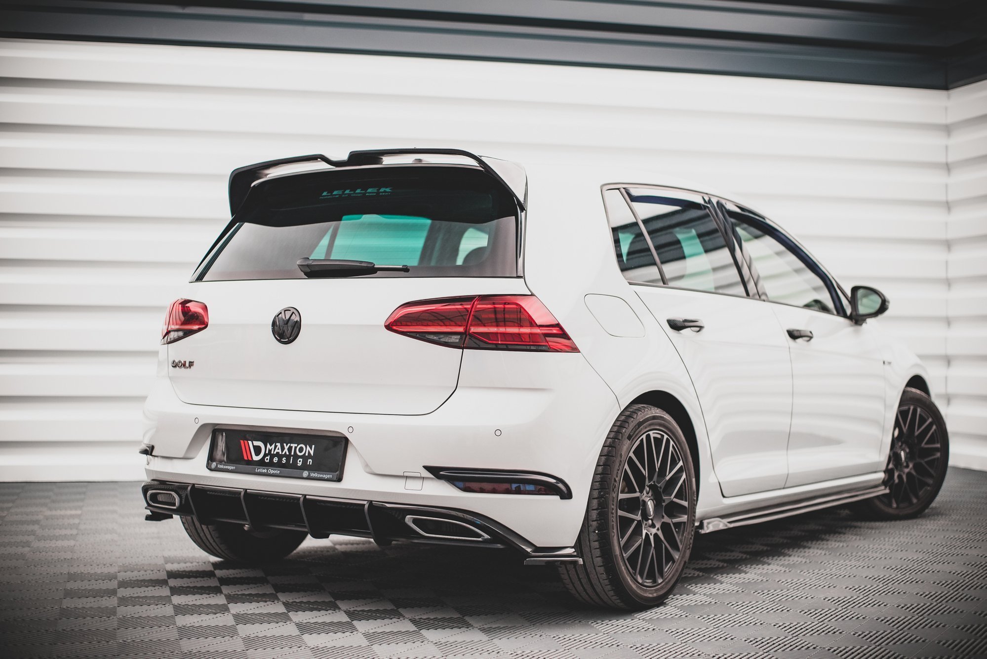 Street Pro Heckschürze Heck Ansatz Diffusor passend für VW Golf R-Line Mk 7 FL