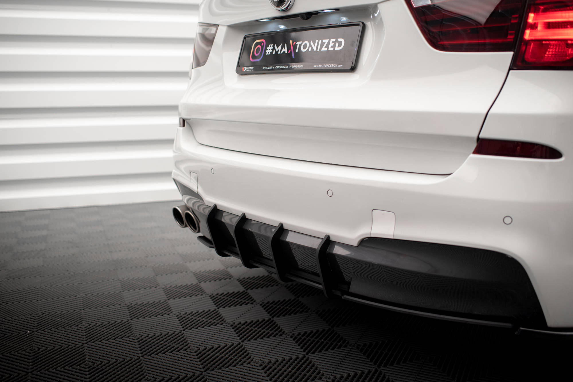 Street Pro Heckschürze Heck Ansatz Diffusor passend für BMW X3 M-Paket F25 rot
