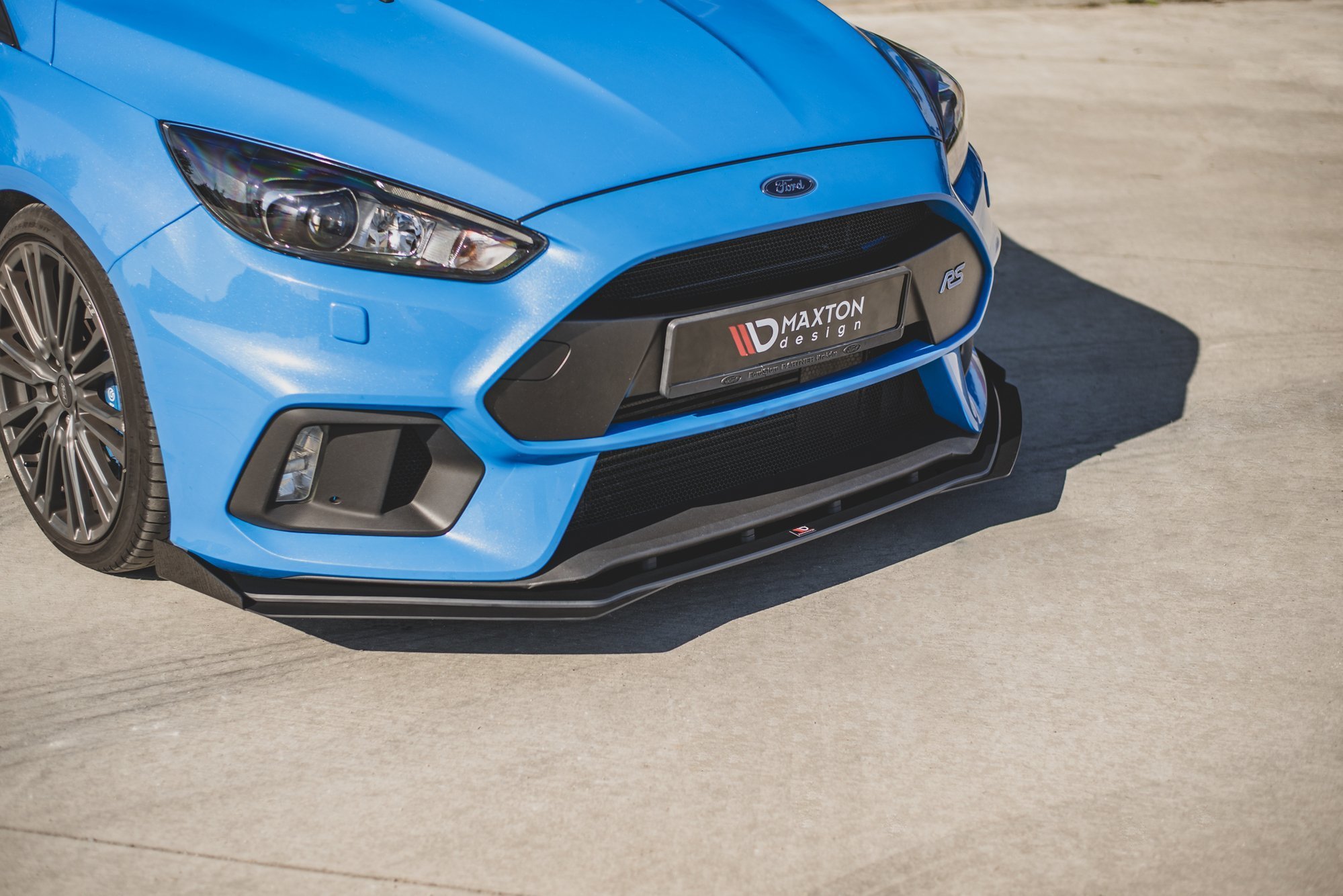 Street Pro Spoilerlippe Front Ansatz + Flaps passend für Ford Focus RS Mk3 schwarz Hochglanz