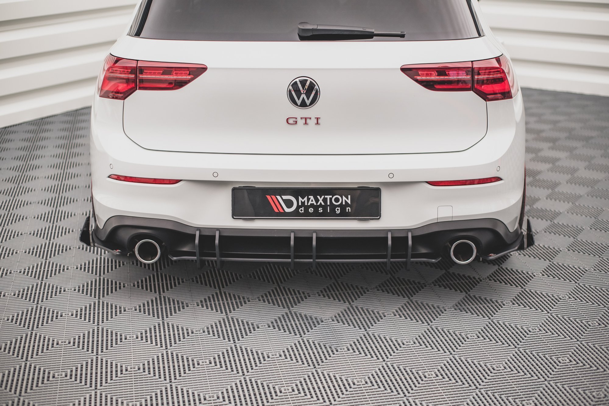 Street Pro Heckschürze Heck Ansatz Diffusor V.2 passend für VW Golf GTI Mk8