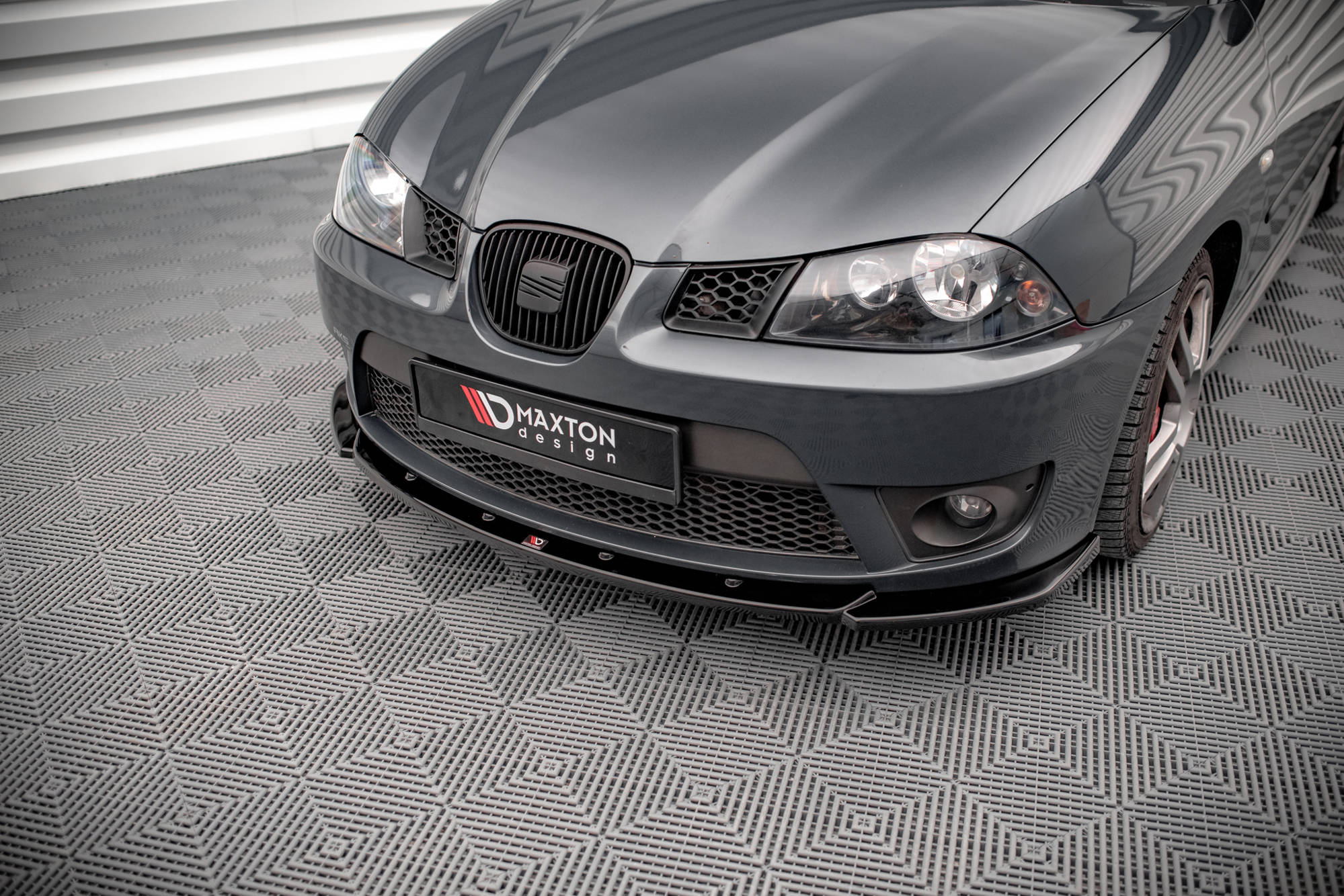 Street+ Spoilerlippe Front Ansatz V.2 passend für Seat Ibiza CUPRA Mk3 schwarz Hochglanz