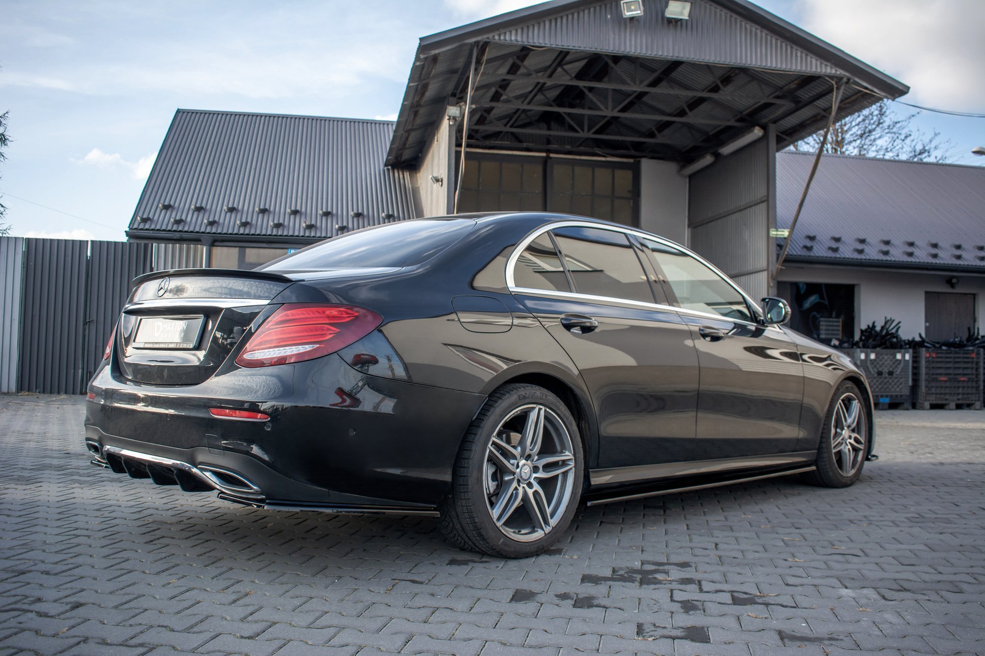 Seitenschweller Ansatz für Mercedes-Benz E43 AMG / AMG-Line Limousine / Kombi W213 / S213 schwarz Hochglanz