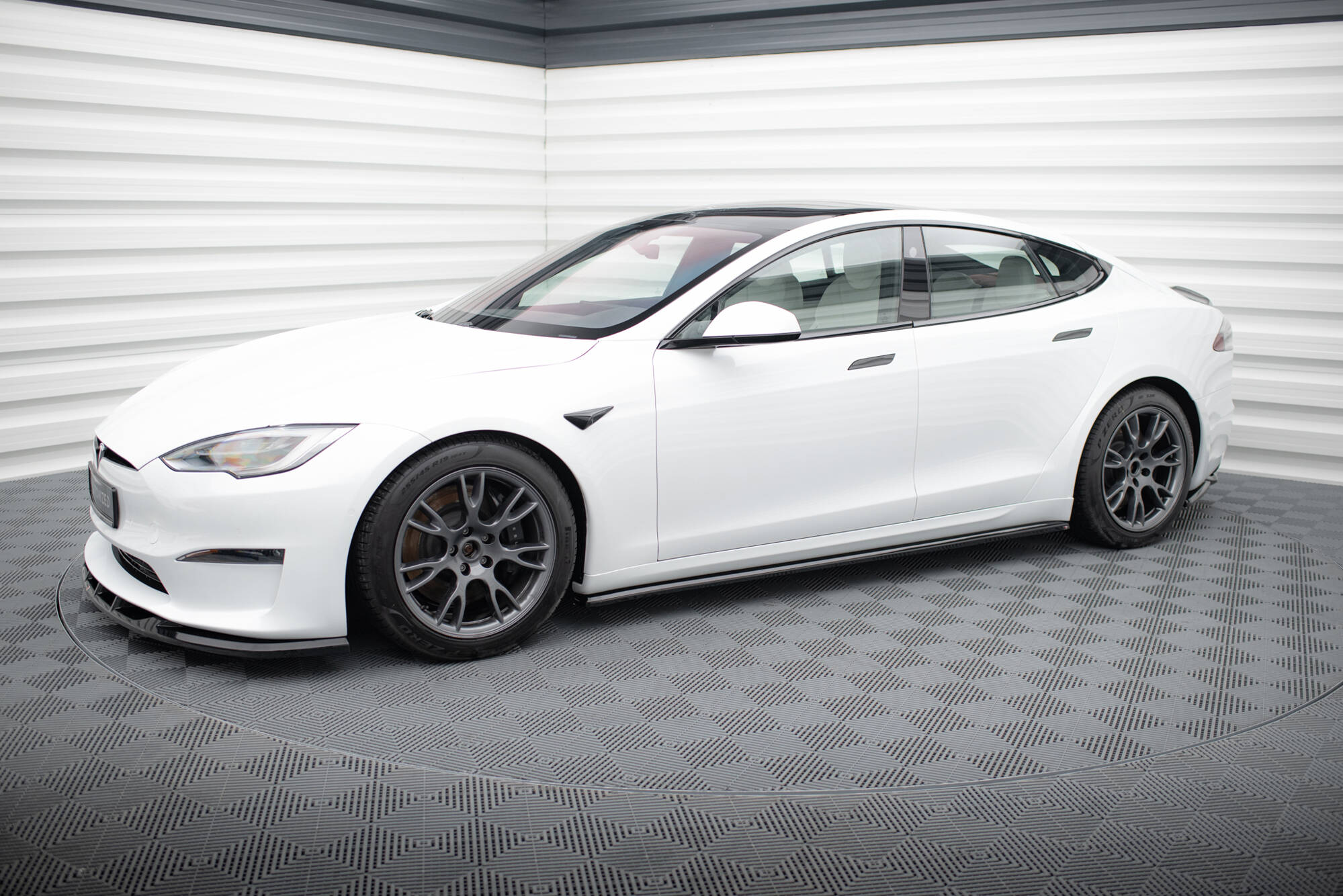 Seitenschweller Ansatz Paar V.2 passend für Tesla Model S Plaid Mk1 FL schwarz Hochglanz