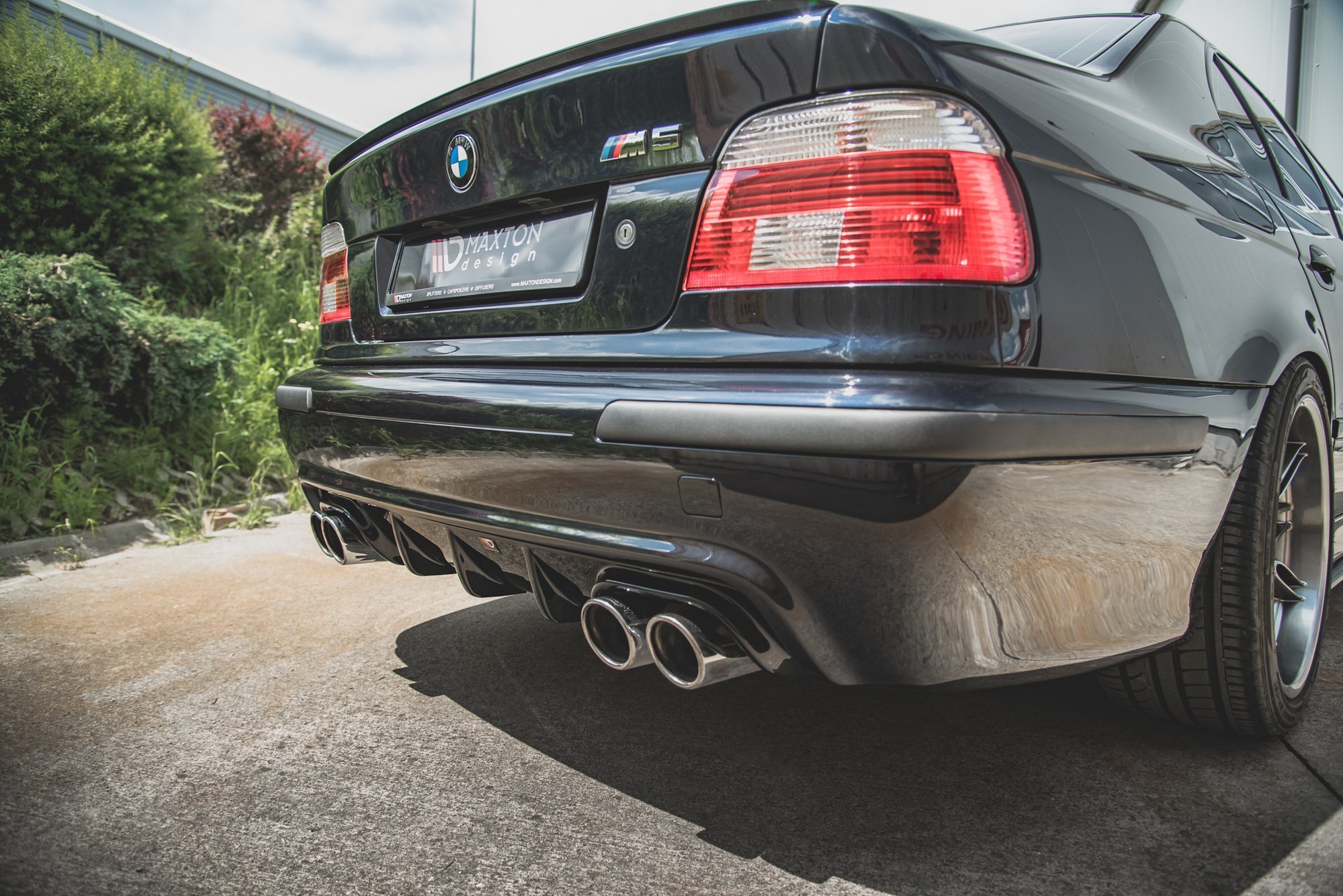 Street+ Heck Ansatz Diffusor passend für BMW M5 / 5 M-Paket E39 schwarz Hochglanz