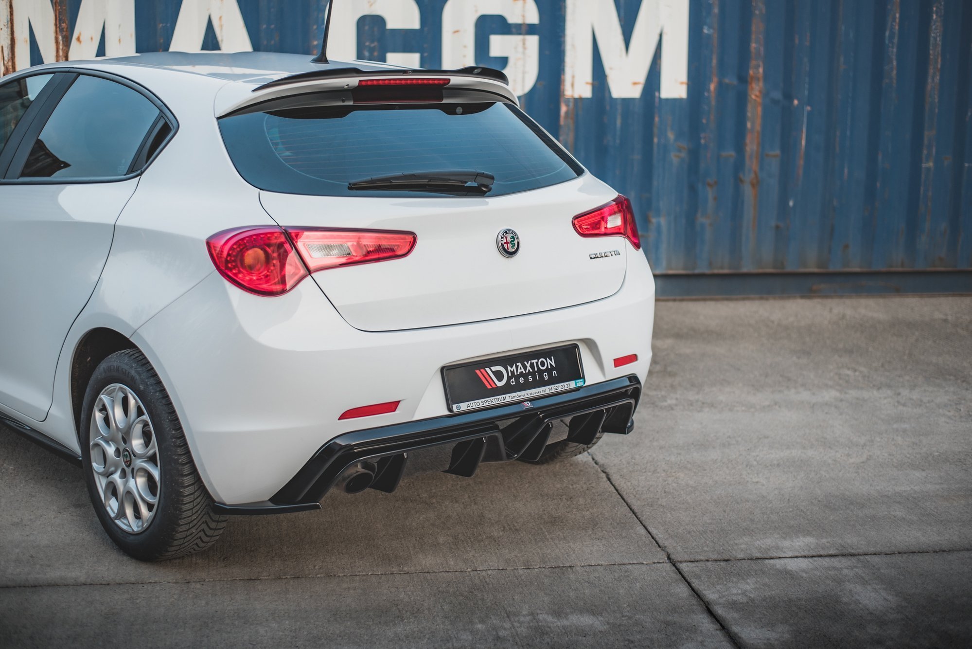 Heck Spoiler Aufsatz Abrisskante V.2 passend für Alfa Romeo Giulietta schwarz Hochglanz