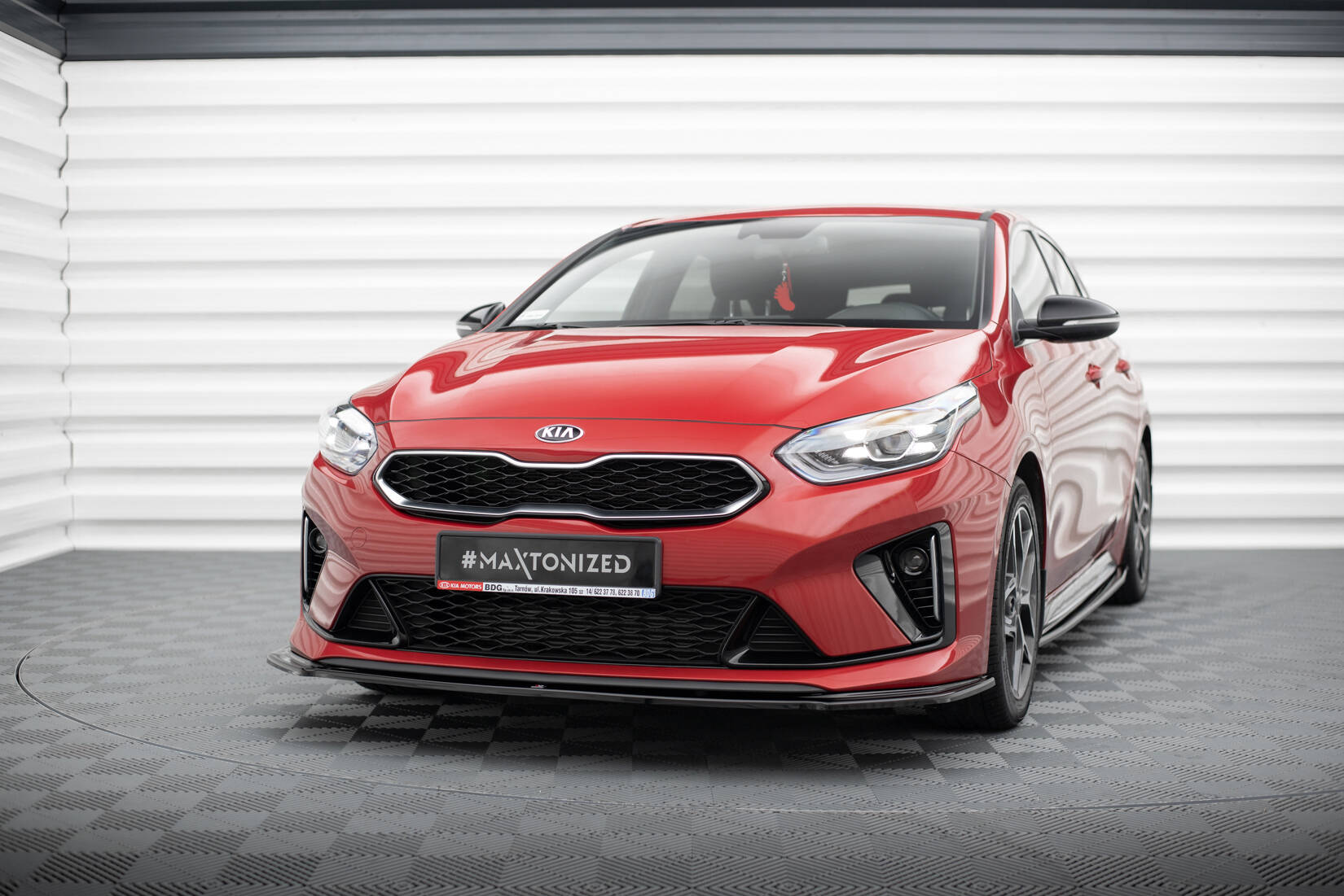 Front Ansatz V.1 für Kia Ceed GT / GT-Line Mk3 / Proceed Mk1 schwarz Hochglanz
