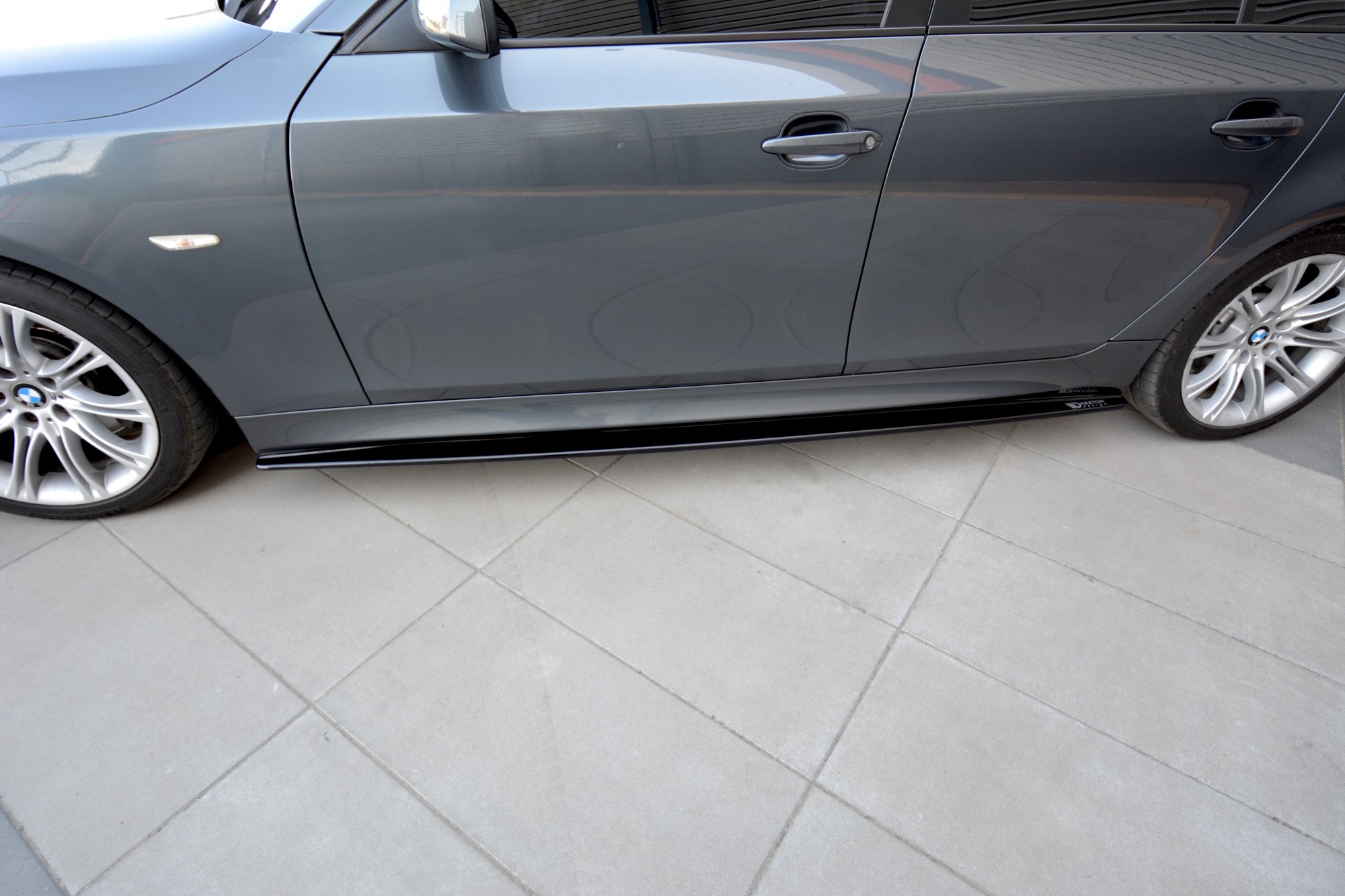 Street+ Seitenschweller Leisten passend für BMW 5er E60/61 M Paket schwarz Hochglanz