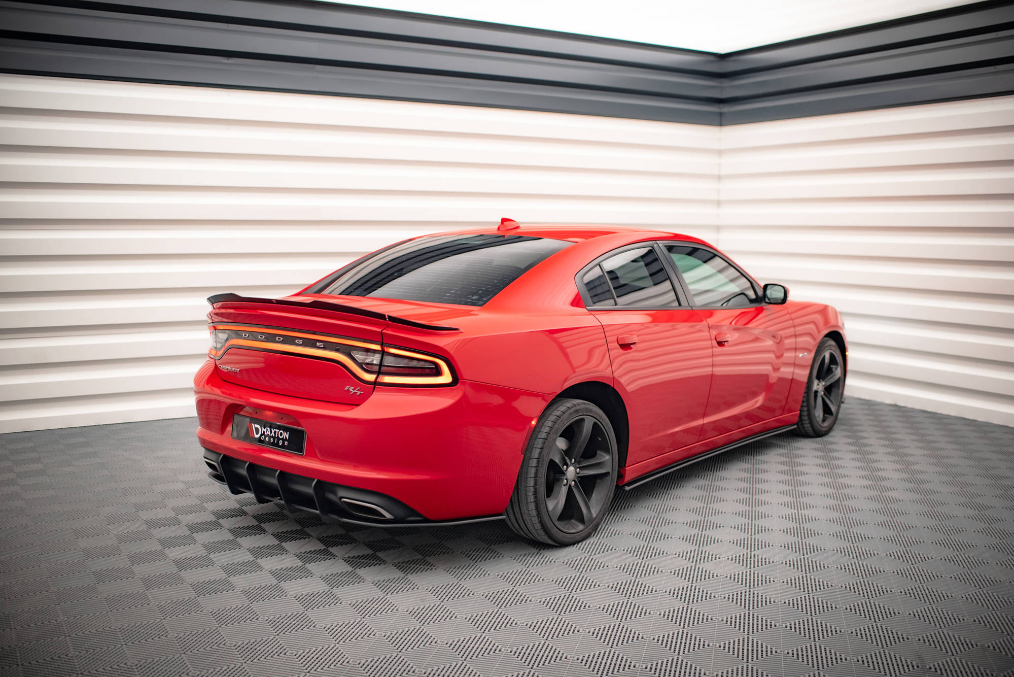 Street Pro Seitenschweller Leisten passend für Dodge Charger RT Mk7 FL rot
