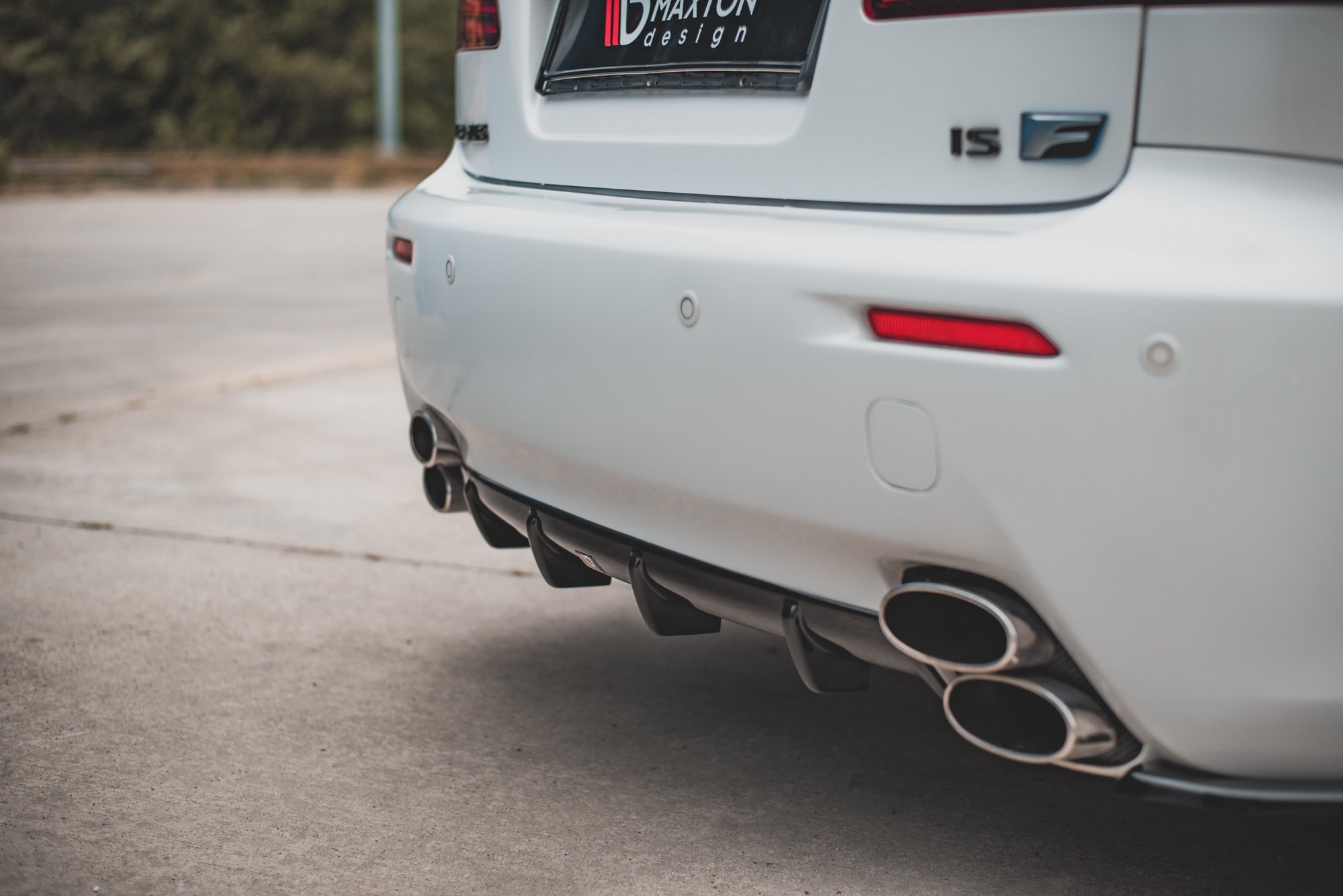 Street+ Heck Ansatz Diffusor passend für Lexus IS F Mk2 schwarz Hochglanz