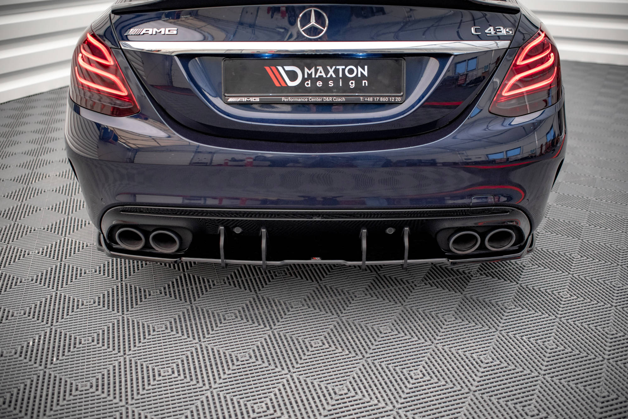 Street Pro Heckschürze Heck Ansatz Diffusor passend für Mercedes C 43 Limousine W205 FL rot