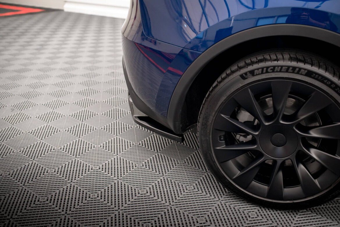 Diffusor Heckansatz passend für Tesla Model Y schwarz Hochglanz