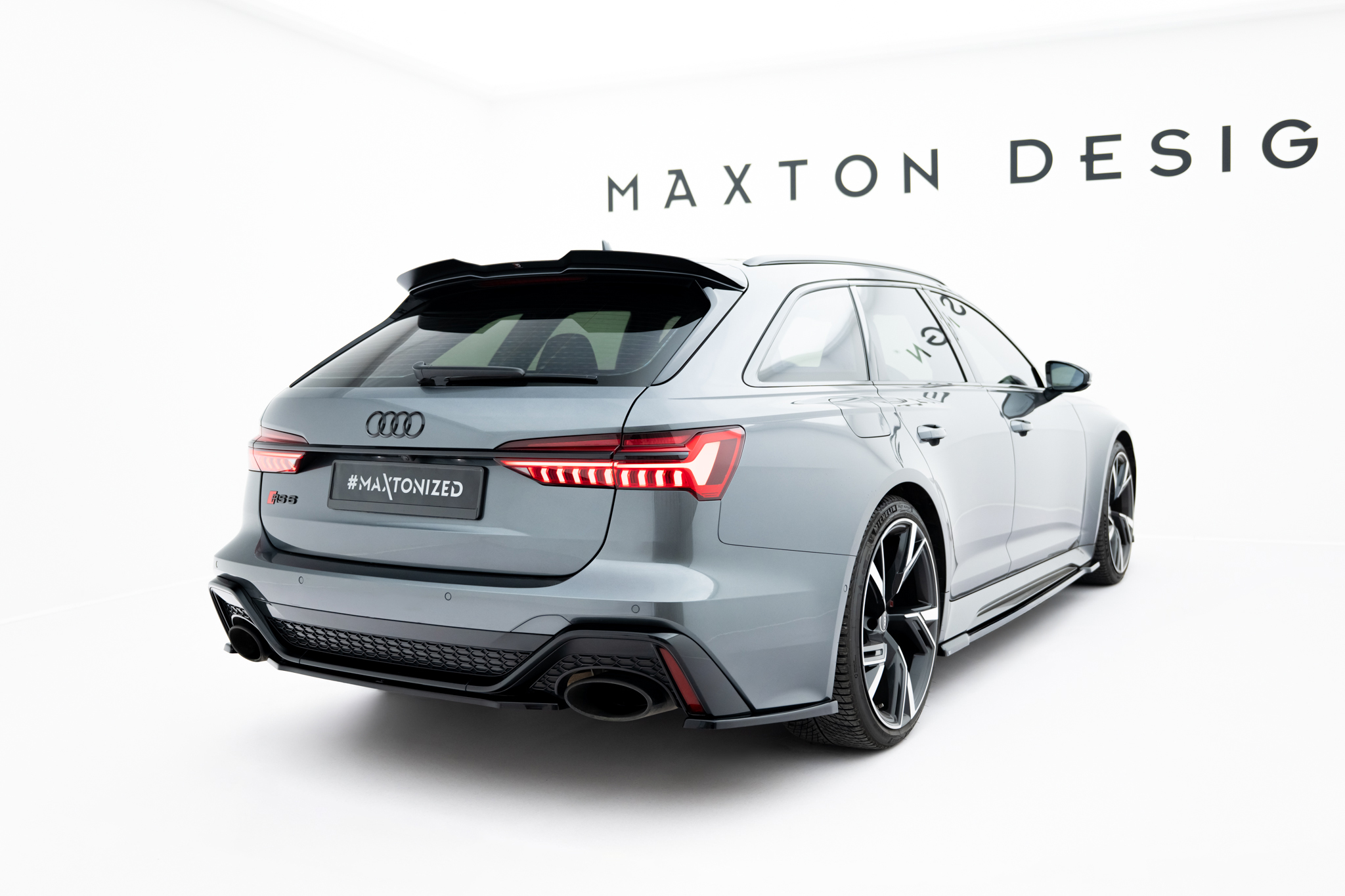 Heckansatz Audi RS6 C8 / C8 Facelift schwarz Hochglanz