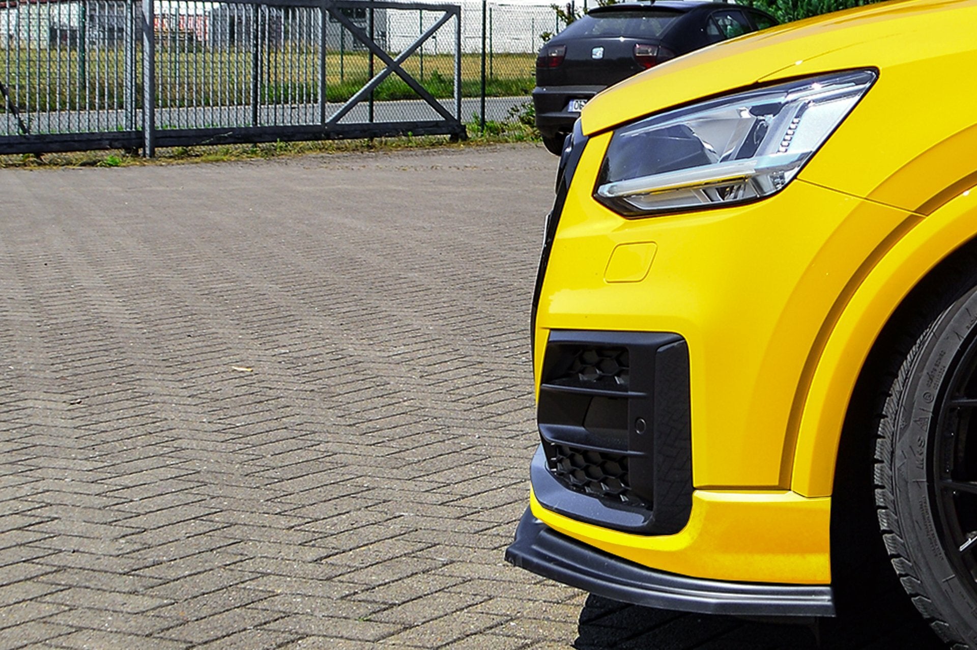 Cup Frontspoilerlippe für Audi Q2 Sport GA aus ABS OEM Optik
