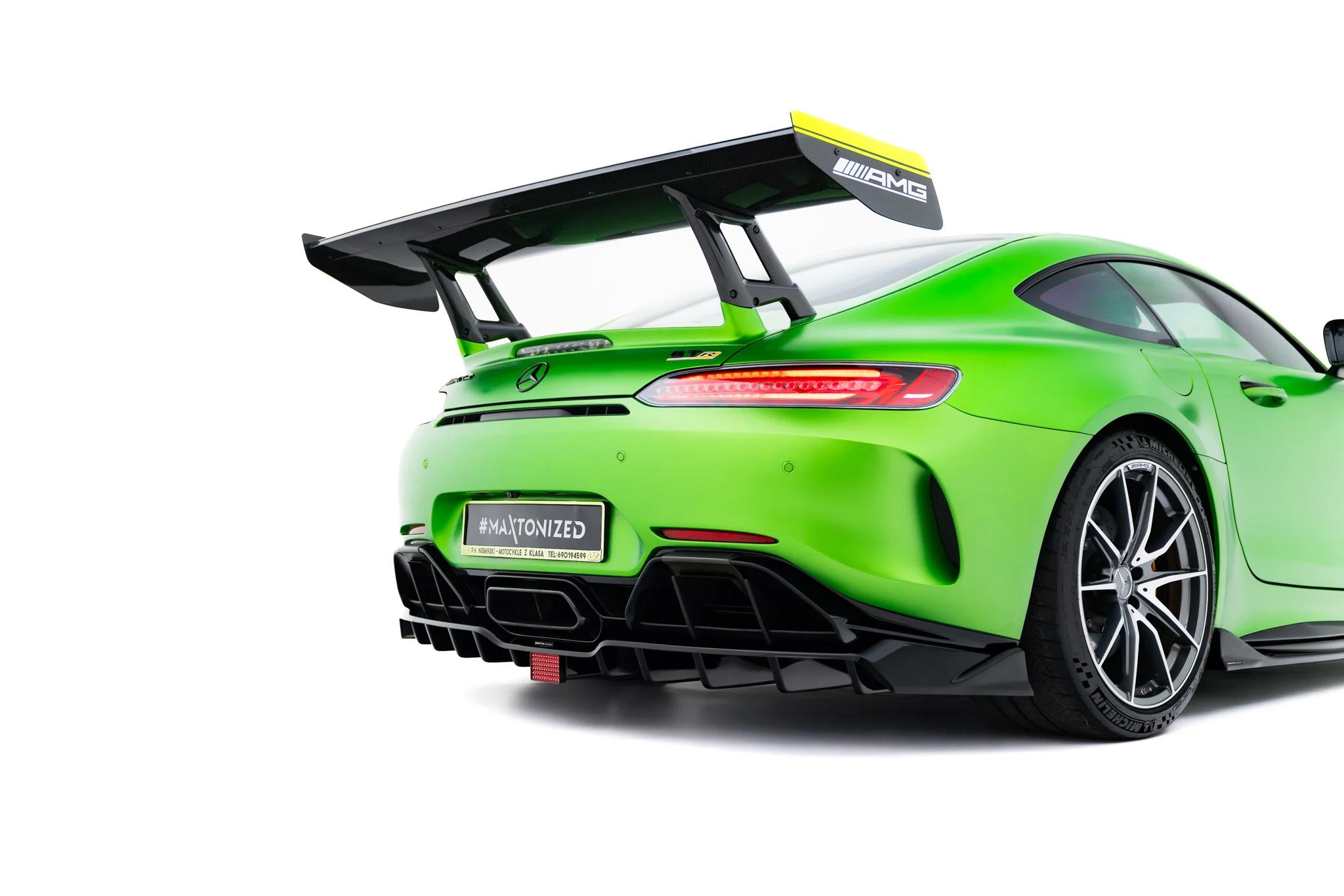 Diffusor Heckansatz + LED passend für Mercedes-AMG GT R C190 Facelift