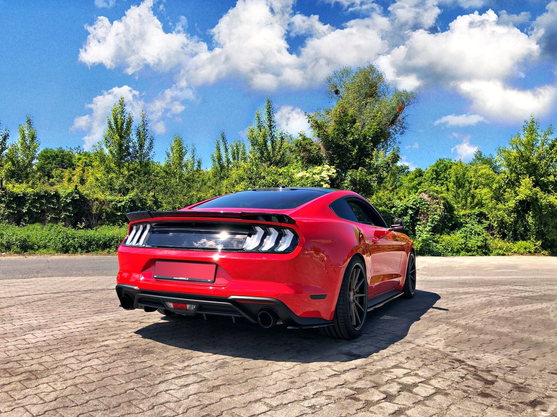 Street+ Heck Ansatz Flaps passend für Ford Mustang Mk. 6 FL schwarz Hochglanz
