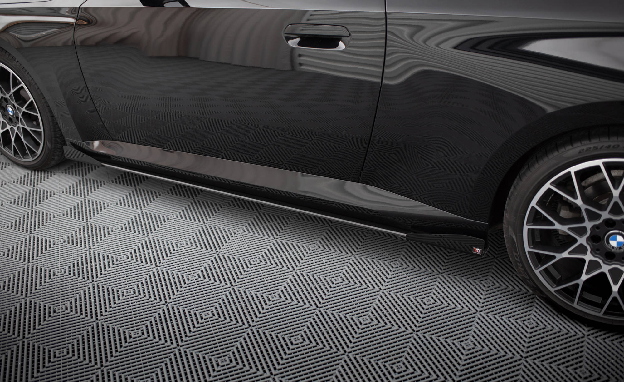 Street Pro Seitenschweller Leisten + Flaps passend für BMW 2 Coupe G42 schwarz Hochglanz