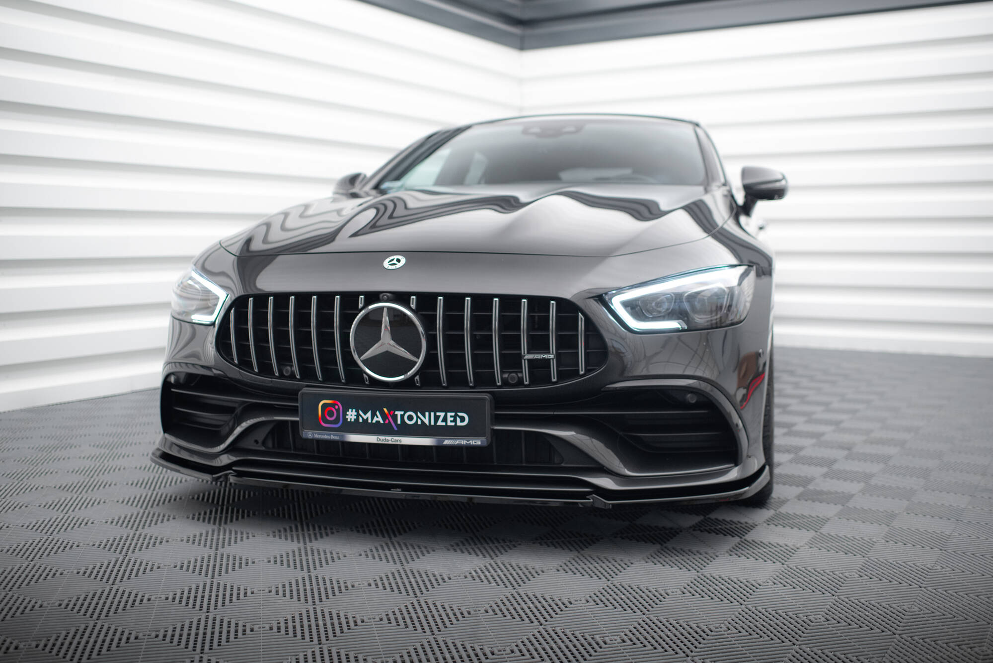 Street+ Spoilerlippe Front Ansatz V.2 passend für Mercedes-AMG GT 53 4-Door Coupe X290 schwarz Hochglanz