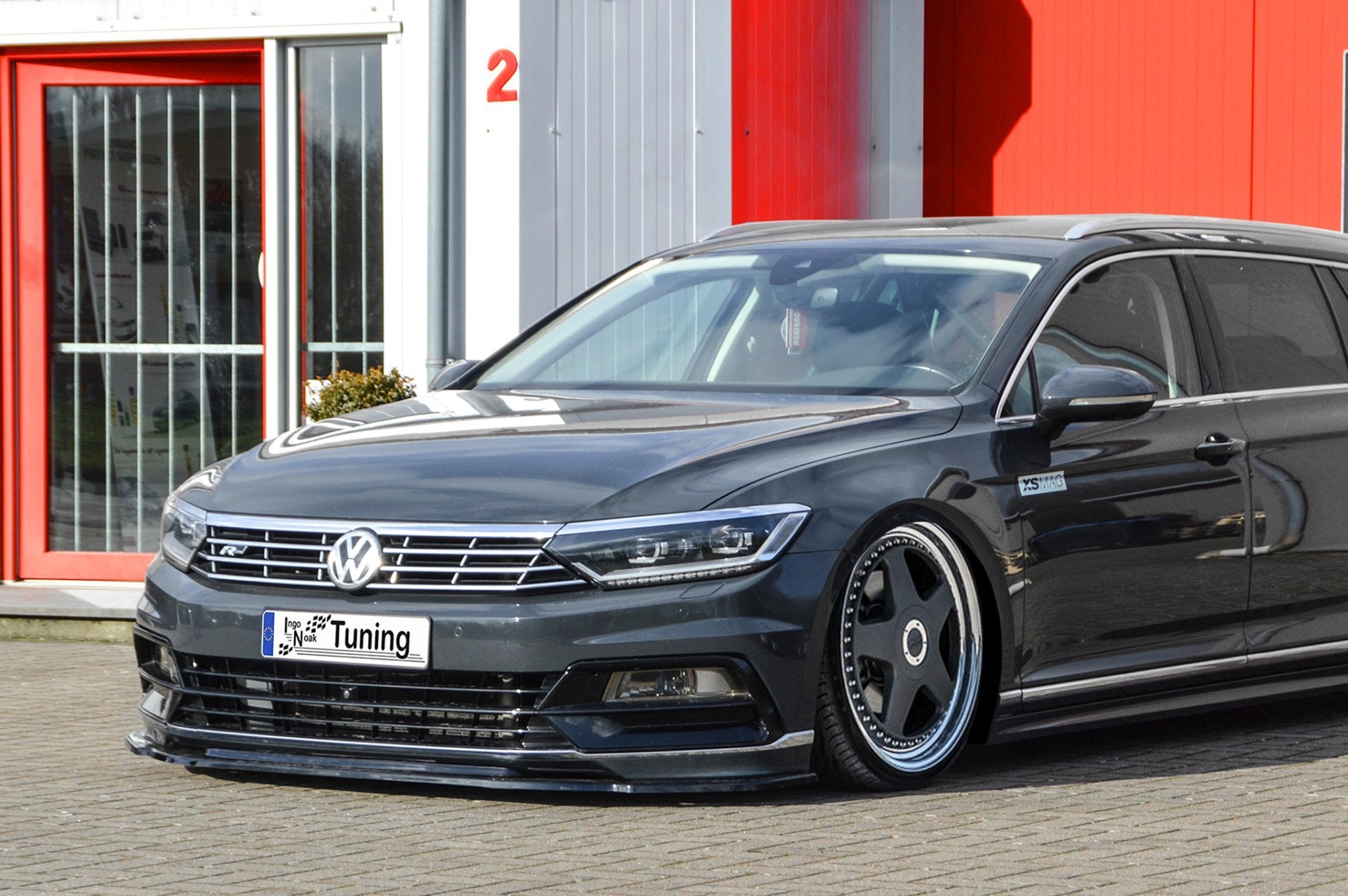 Cup Frontspoilerlippe für VW Passat 3G B8 R-Line Schwarz Glanz