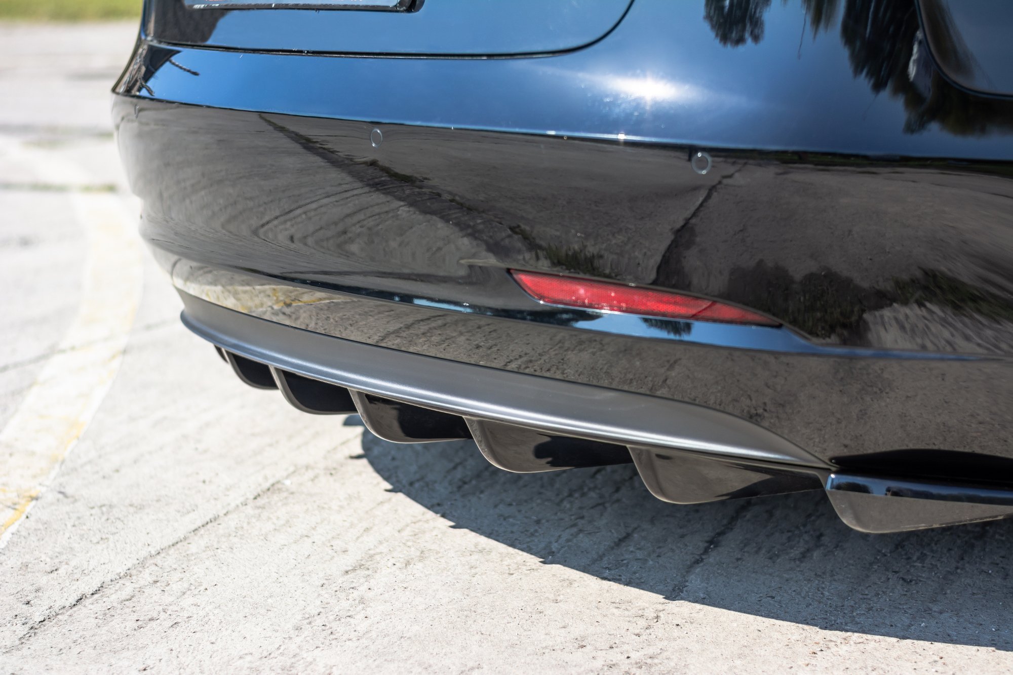 Heckansatz Diffusor passend für Tesla Model 3 schwarz Hochglanz
