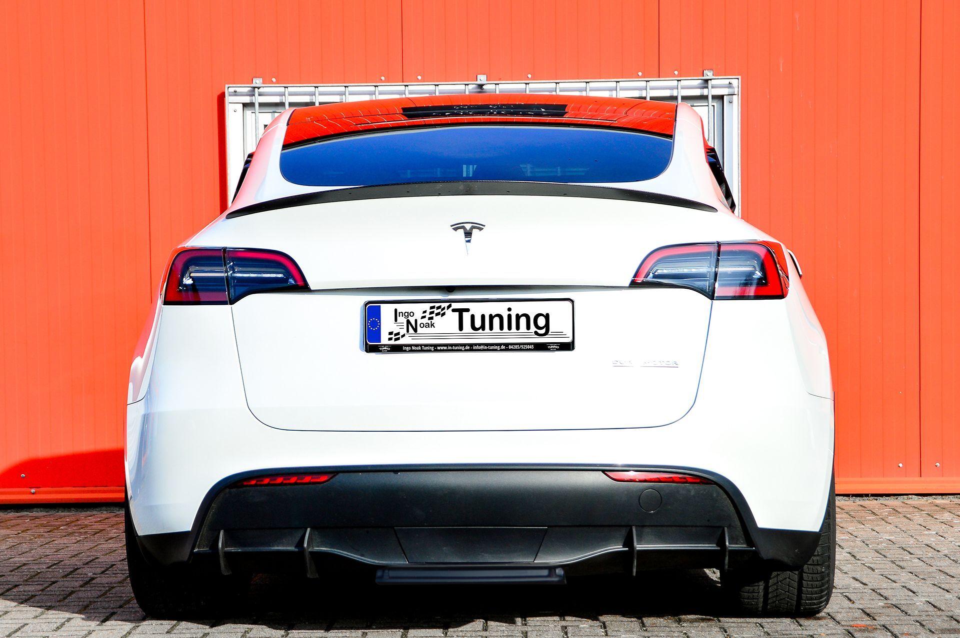 Gefräster Heckansatz besthend aus 4 Finnen + Mittenteil aus ABS für Audi Tesla Model Y