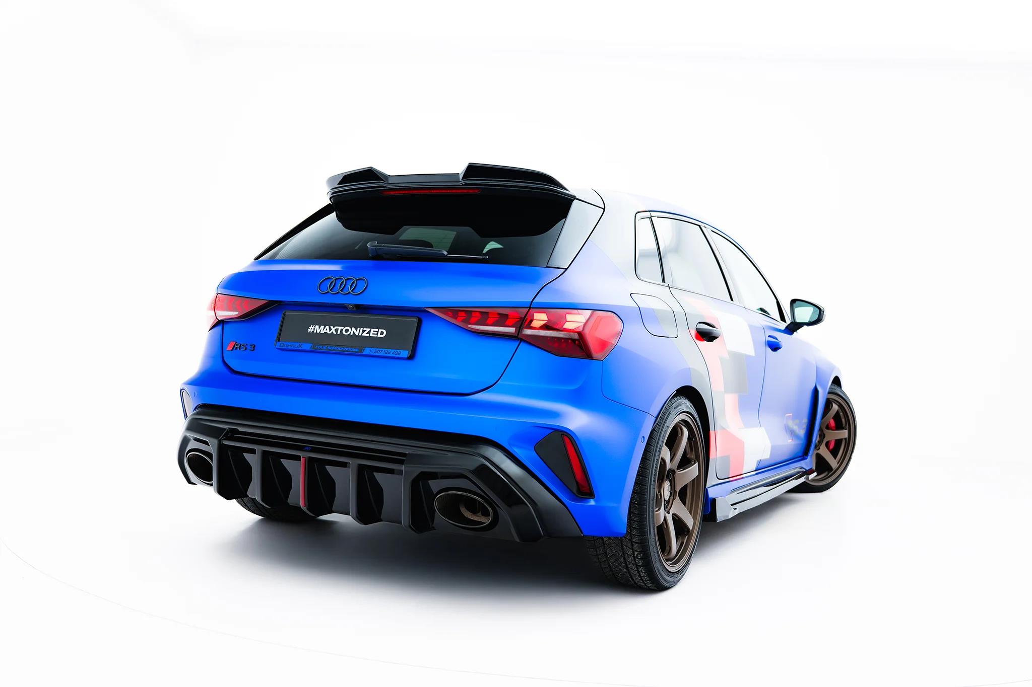 Heckansatz Diffusor passend für Audi RS3 8Y Sportback+Limo 8Y Facelift Version mit Originalreflektor schwarz Hochglanz