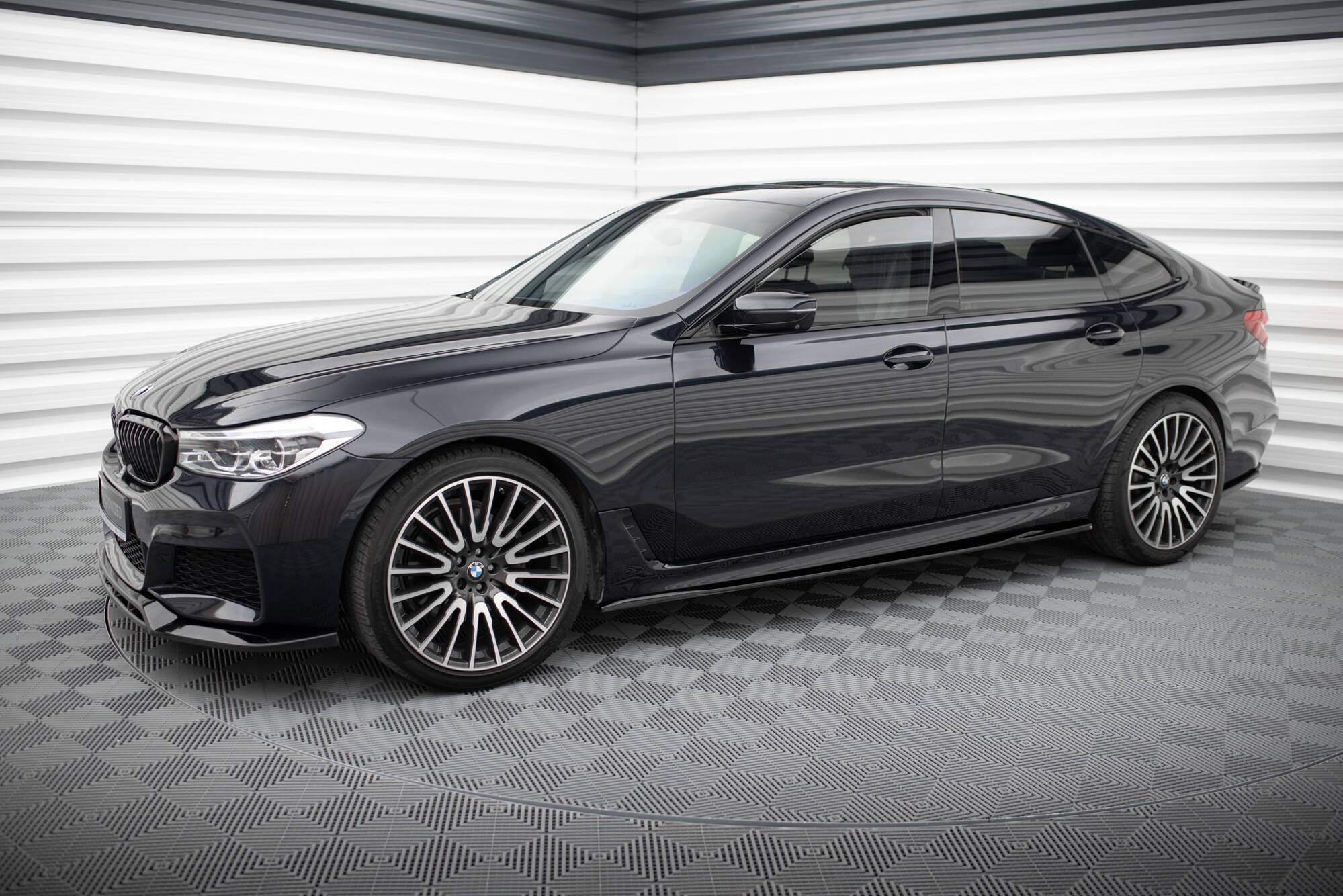 Street+ Seitenschweller Leisten passend für BMW 6er GT G32 M-Paket schwarz Hochglanz