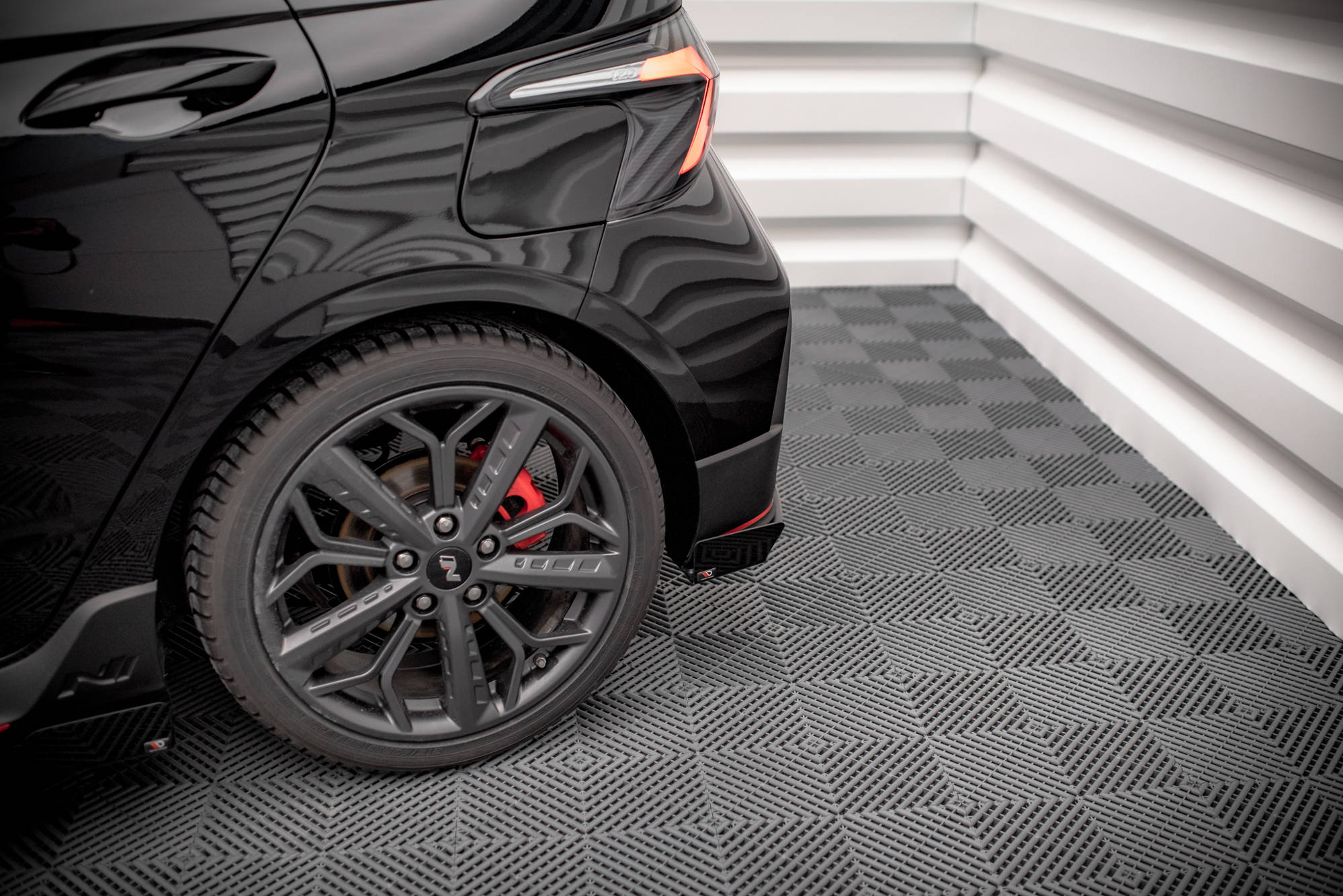 Street Pro Heck Ansatz Flaps passend für Hyundai I20 N Mk3 schwarz Hochglanz