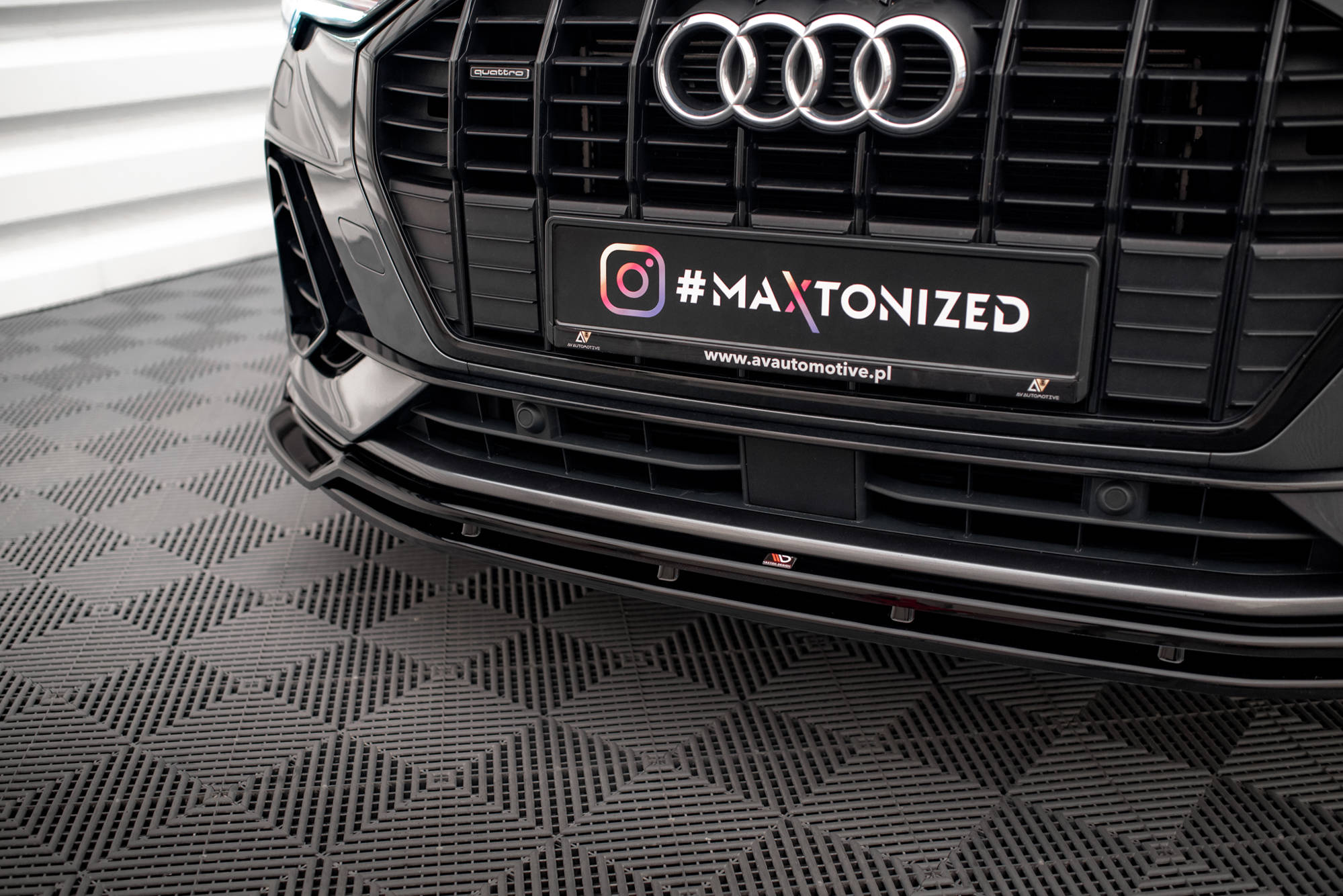 Street+ Spoilerlippe Front Ansatz V.4 passend für Audi Q3 Sportback / SUV S-Line F3 schwarz Hochglanz