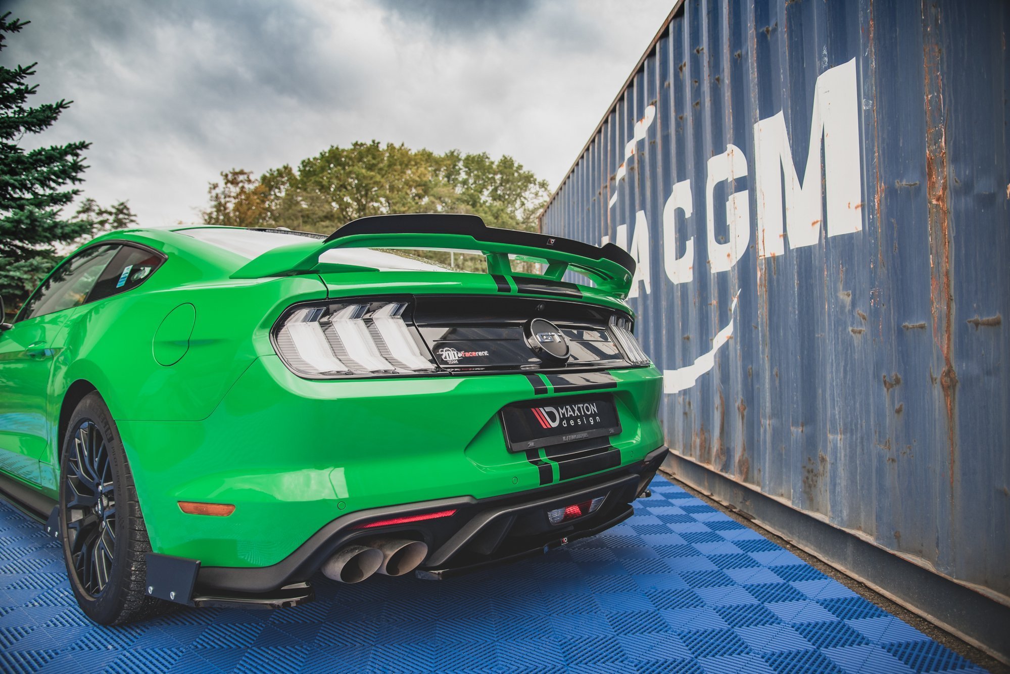 Heck Spoiler Aufsatz Abrisskante passend für Ford Mustang GT Mk6 FL schwarz Hochglanz