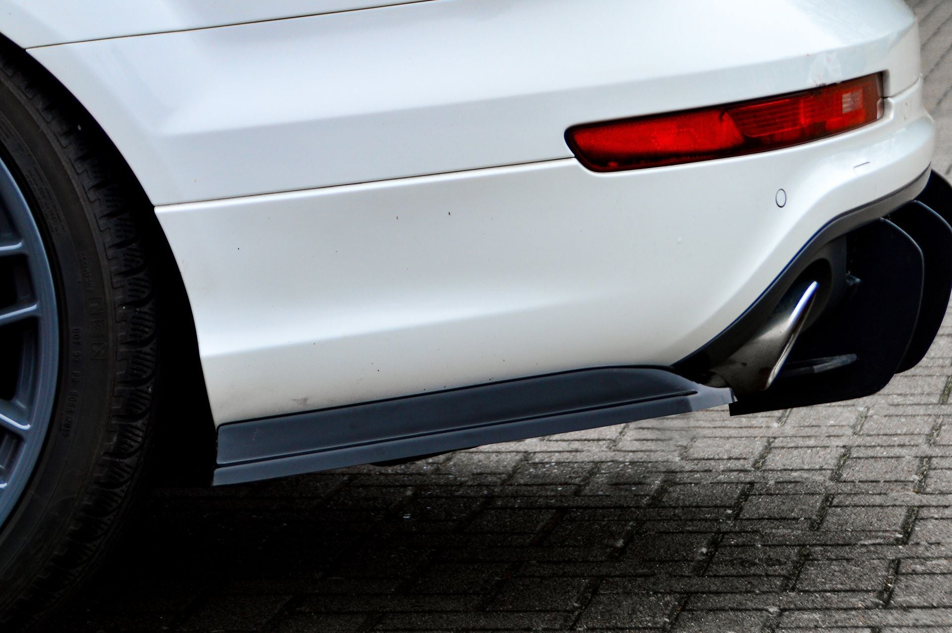 Heckansatz Seitenteile für Audi Q7 4L mit S-Line Carbon Optik