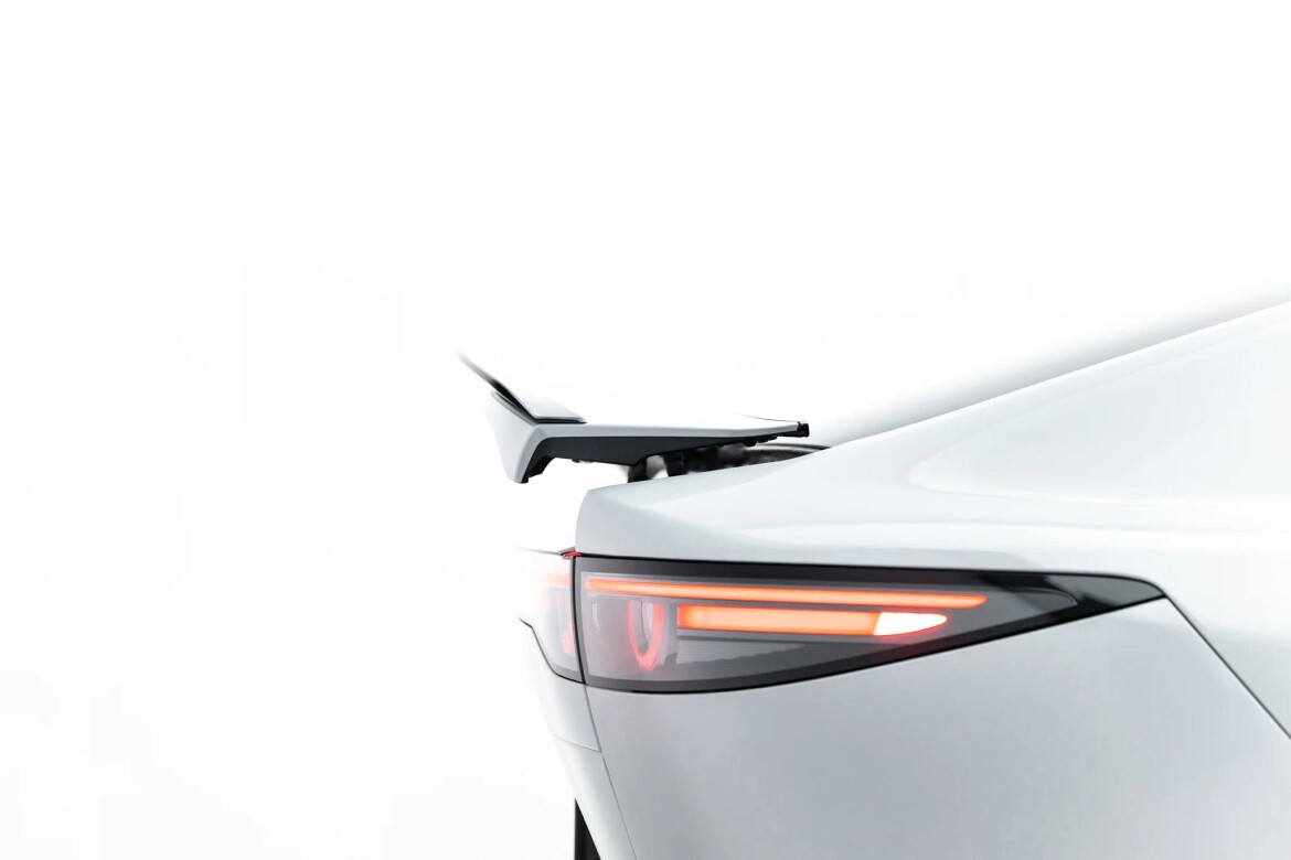 Heckspoiler Lippe passend passend für Mazda 6e Mk1 schwarz Hochglanz