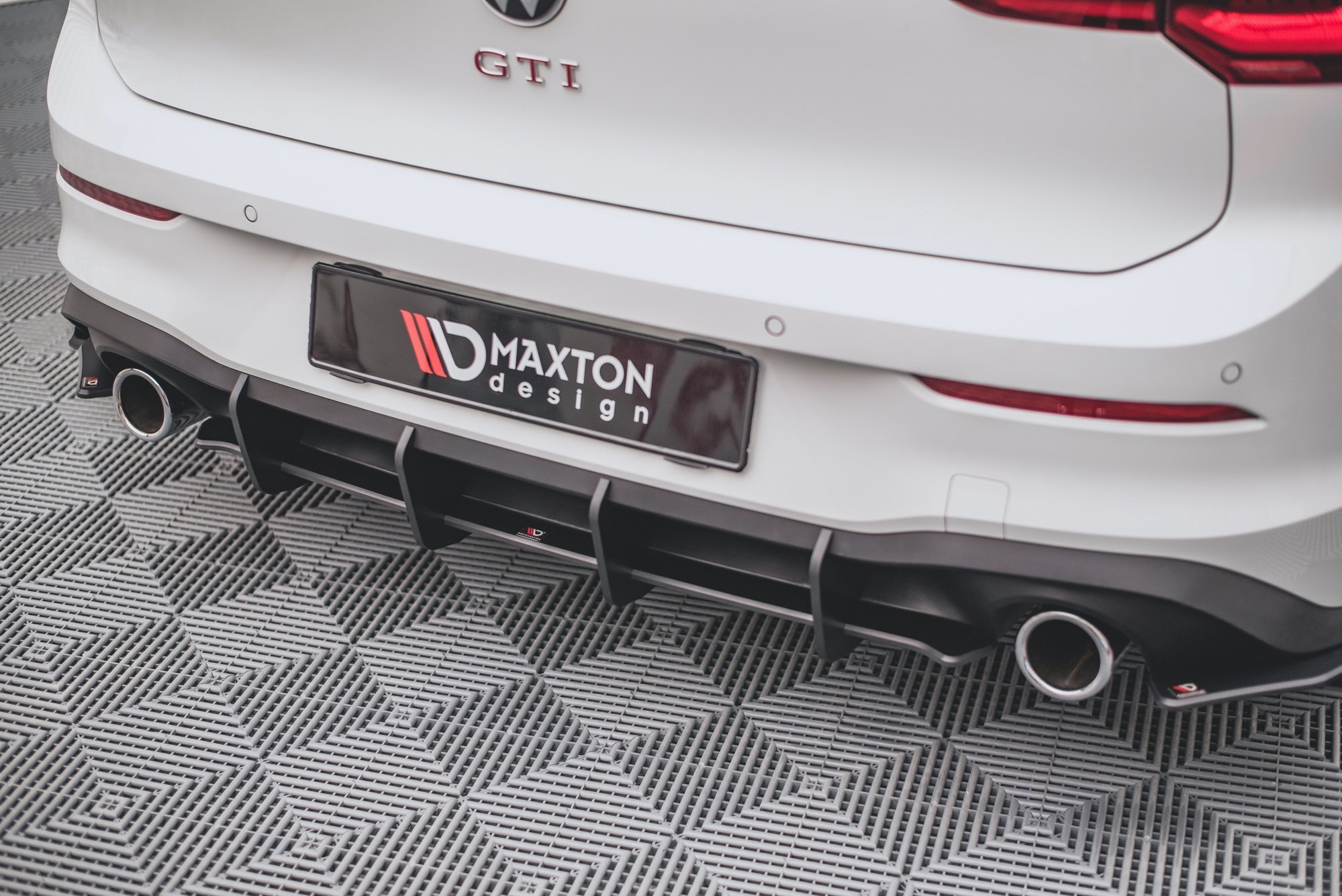 Street Pro Heckschürze Heck Ansatz Diffusor V.1 passend für VW Golf GTI Mk8