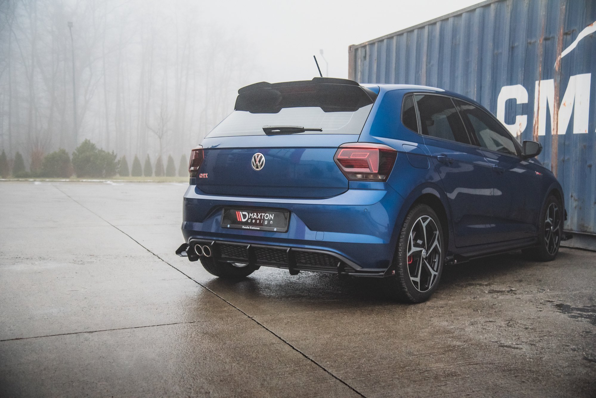 Hintere Seiten Flaps passend für VW Polo GTI Mk6 schwarz Hochglanz