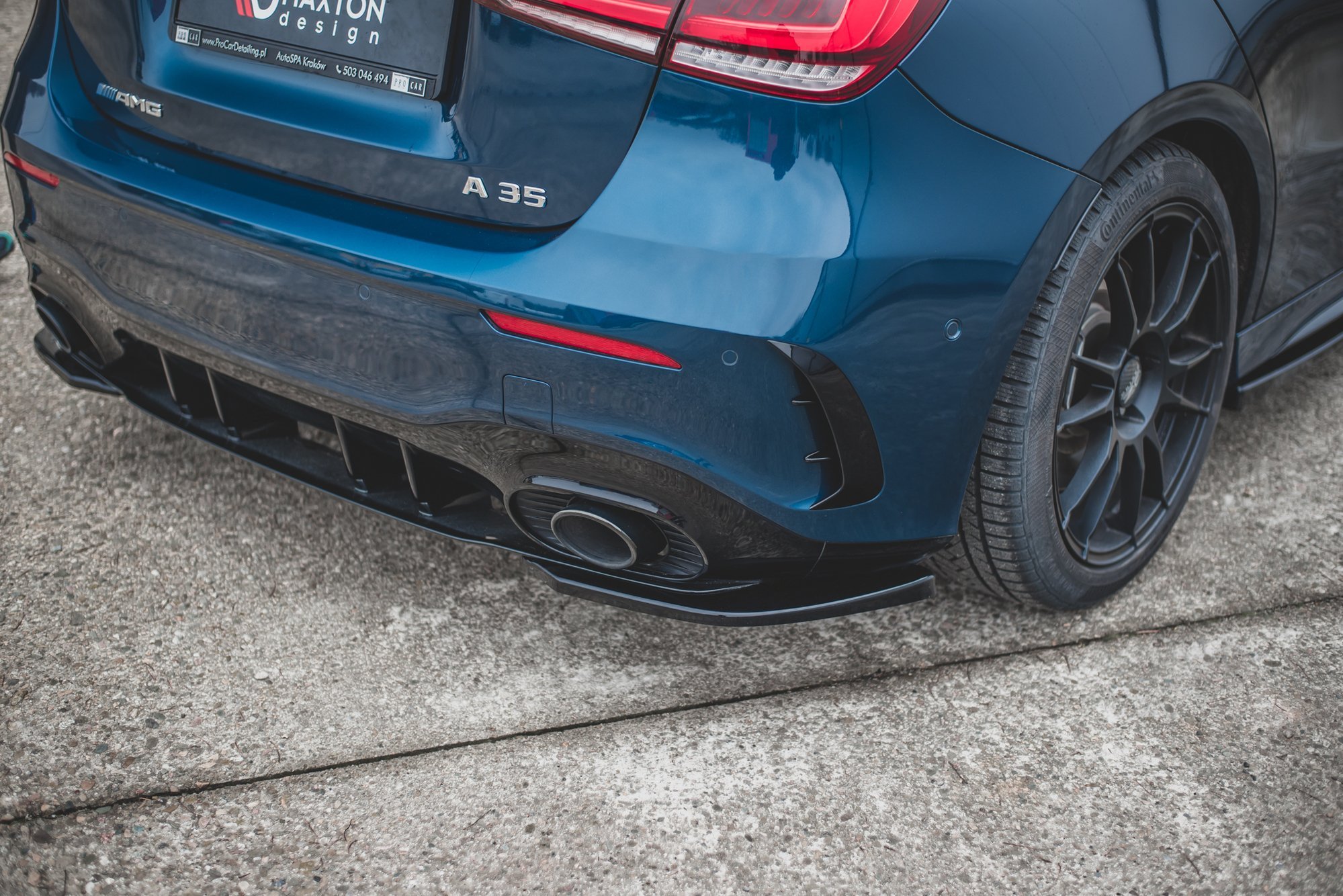 Heck Ansatz Flaps Diffusor für Mercedes A35 AMG Aero Hatchback W177 schwarz Hochglanz