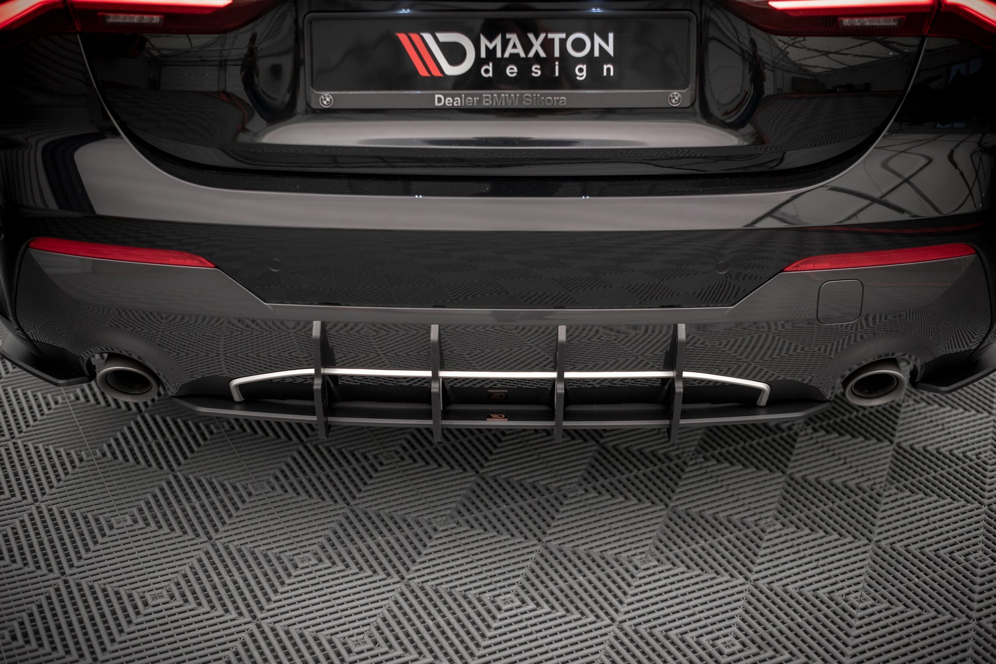 Street Pro Heckschürze Heck Ansatz Diffusor passend für BMW 4er M-Paket G22 schwarz-rot