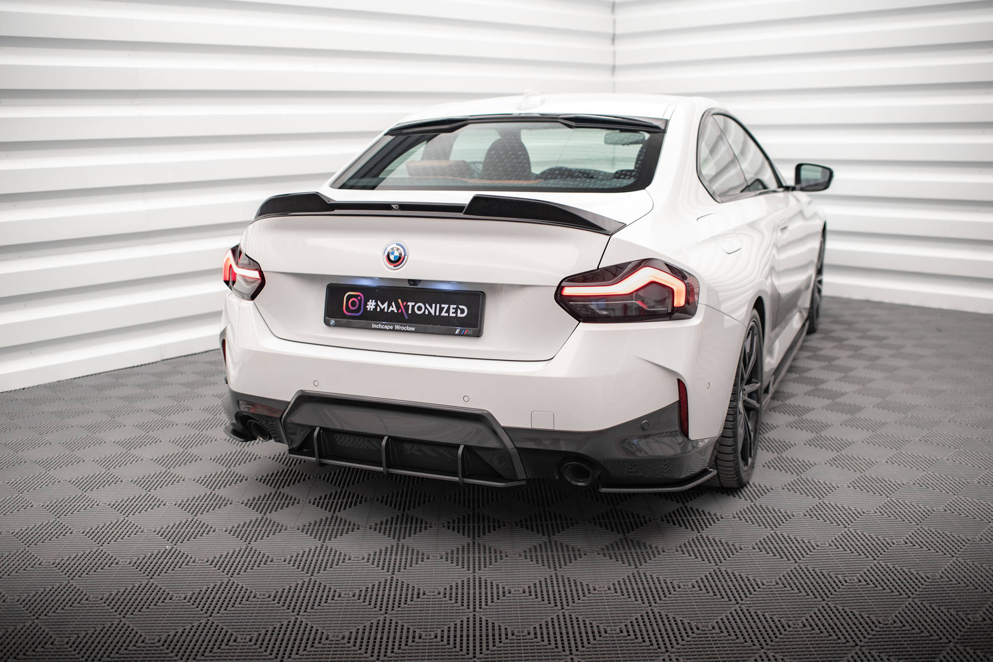 Street Pro Heck Ansatz Flaps passend für BMW 2 Coupe M-Paket G42 rot